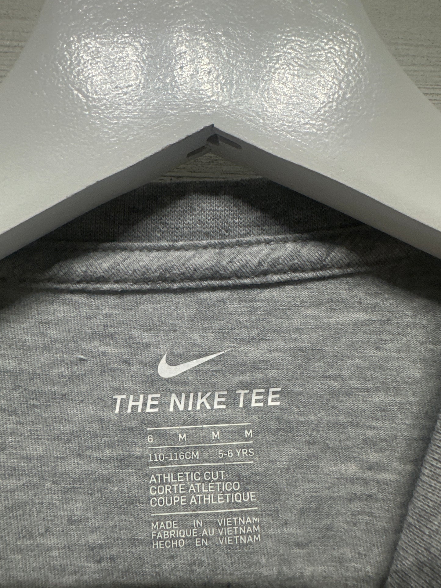 Nike Football Long Sleeve Shirt Boys 6 (Fits 5-6 Yrs) VGUC