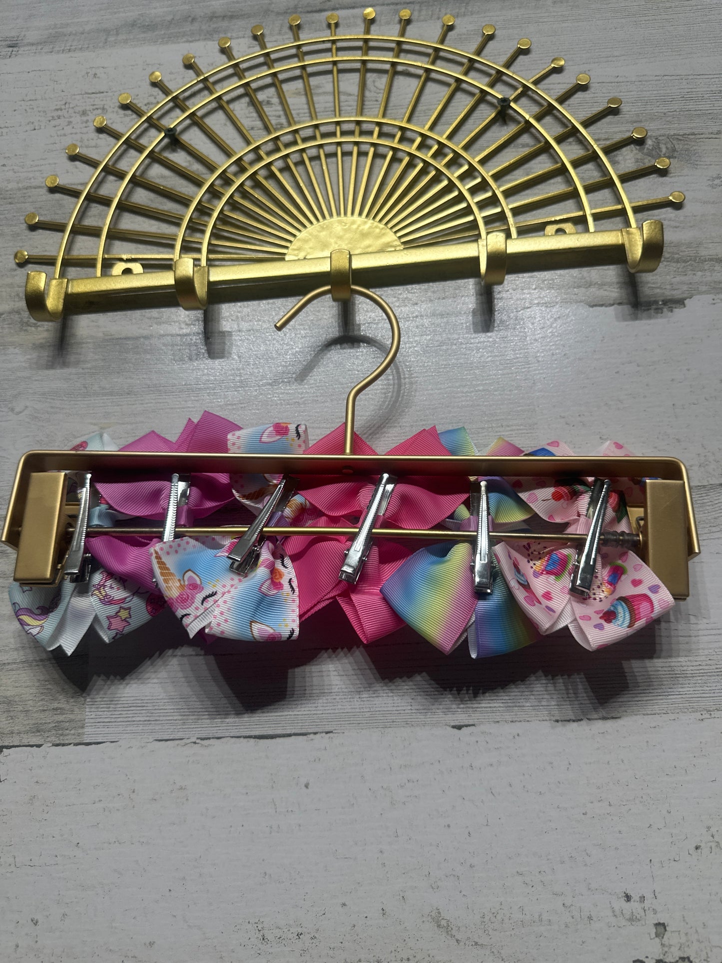 4.5” Hair Bow Lot on Alligator Clips (Set of 6) - Good Used Condition