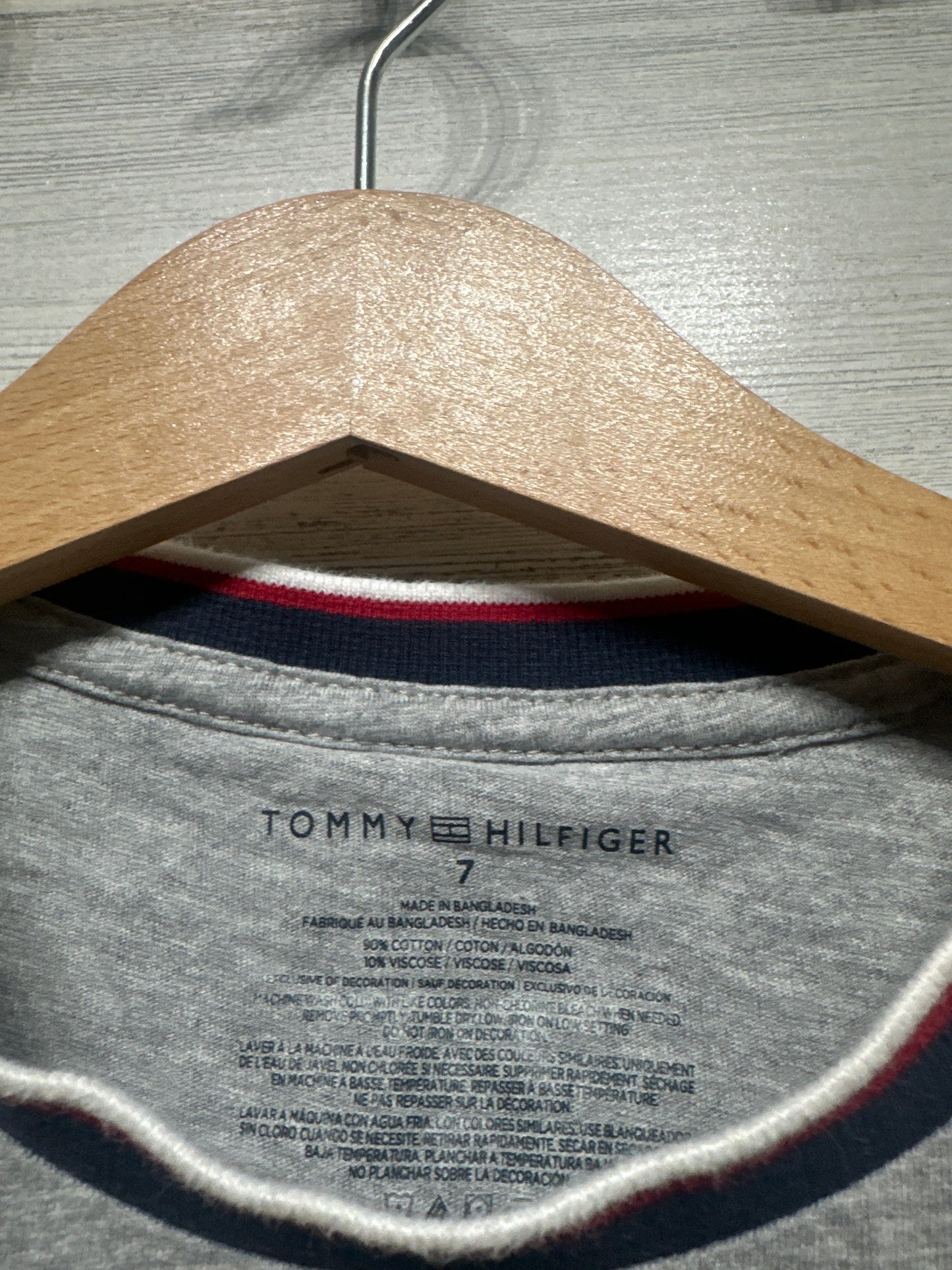 Boys Size 7 Tommy Hilfiger Grey Shirt - Very Good Used Condition
