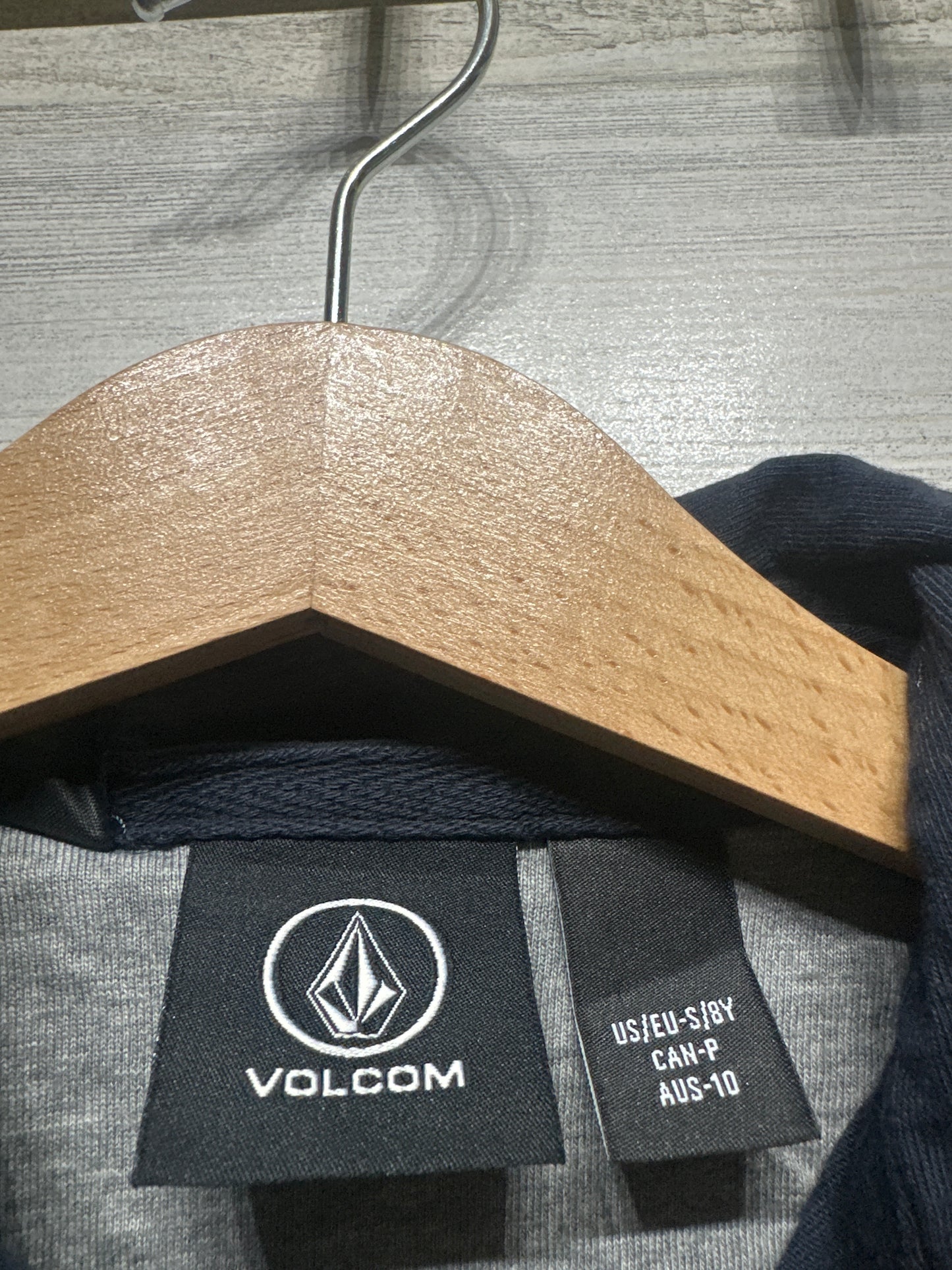 Boys Size 8 Small Volcom Navy Polo Shirt - Good Used Condition