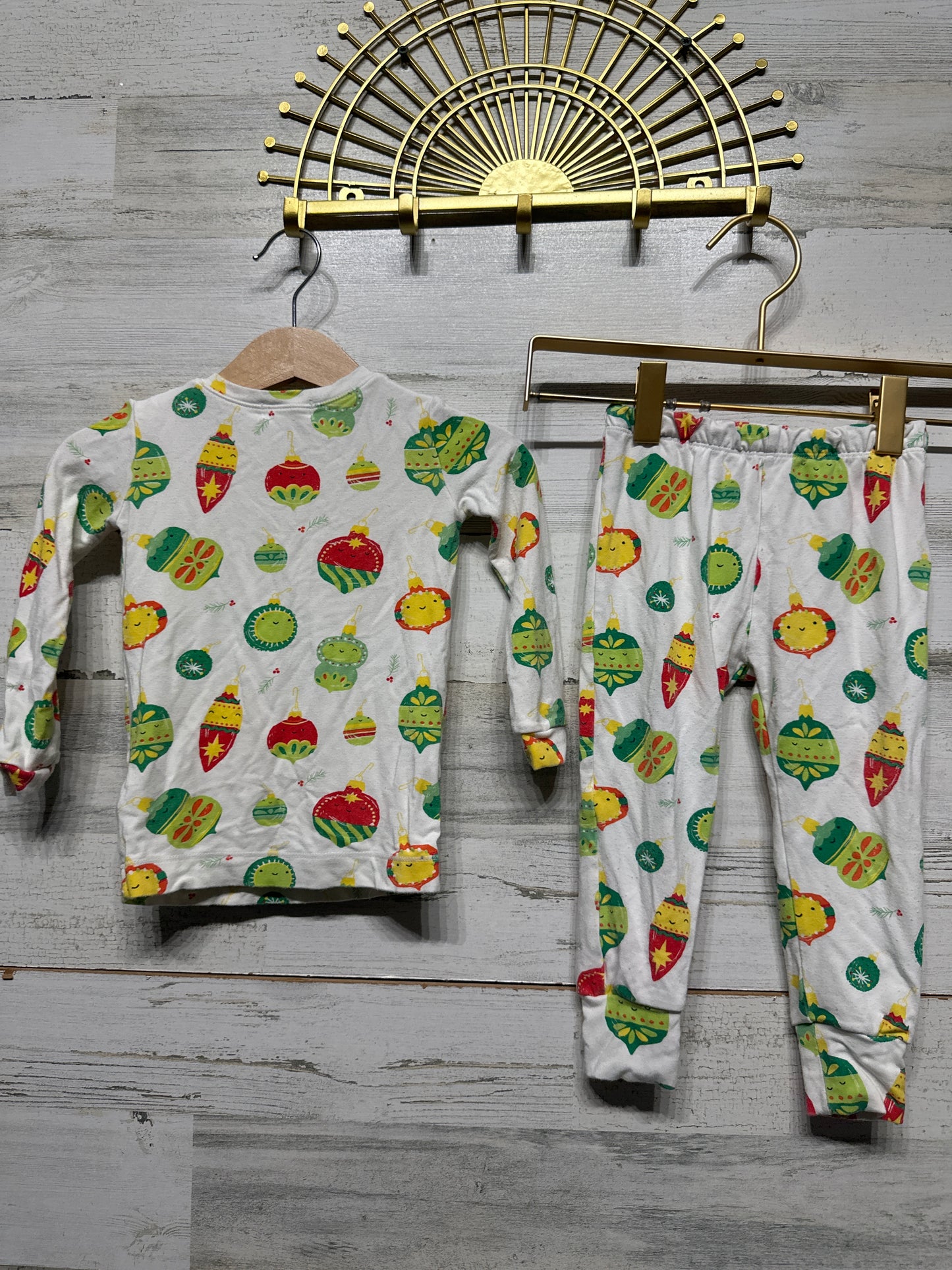 Size 2t (Toddler) Angel Dear Holiday Bamboo Pajama Set - Good Used Condition