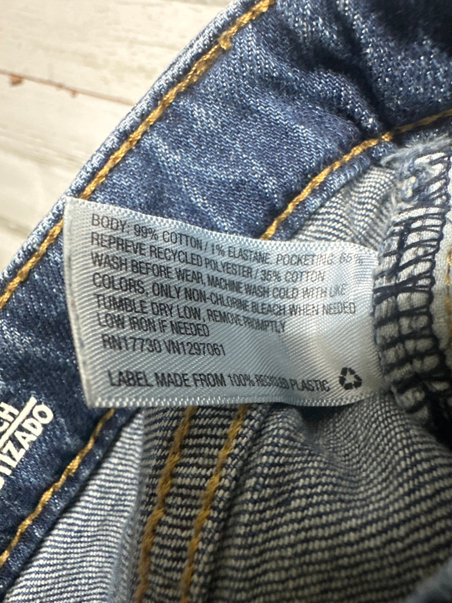 Boys Size 5 Straight Cat and Jack Adjustable Waist Jeans - Very Good Used Condition