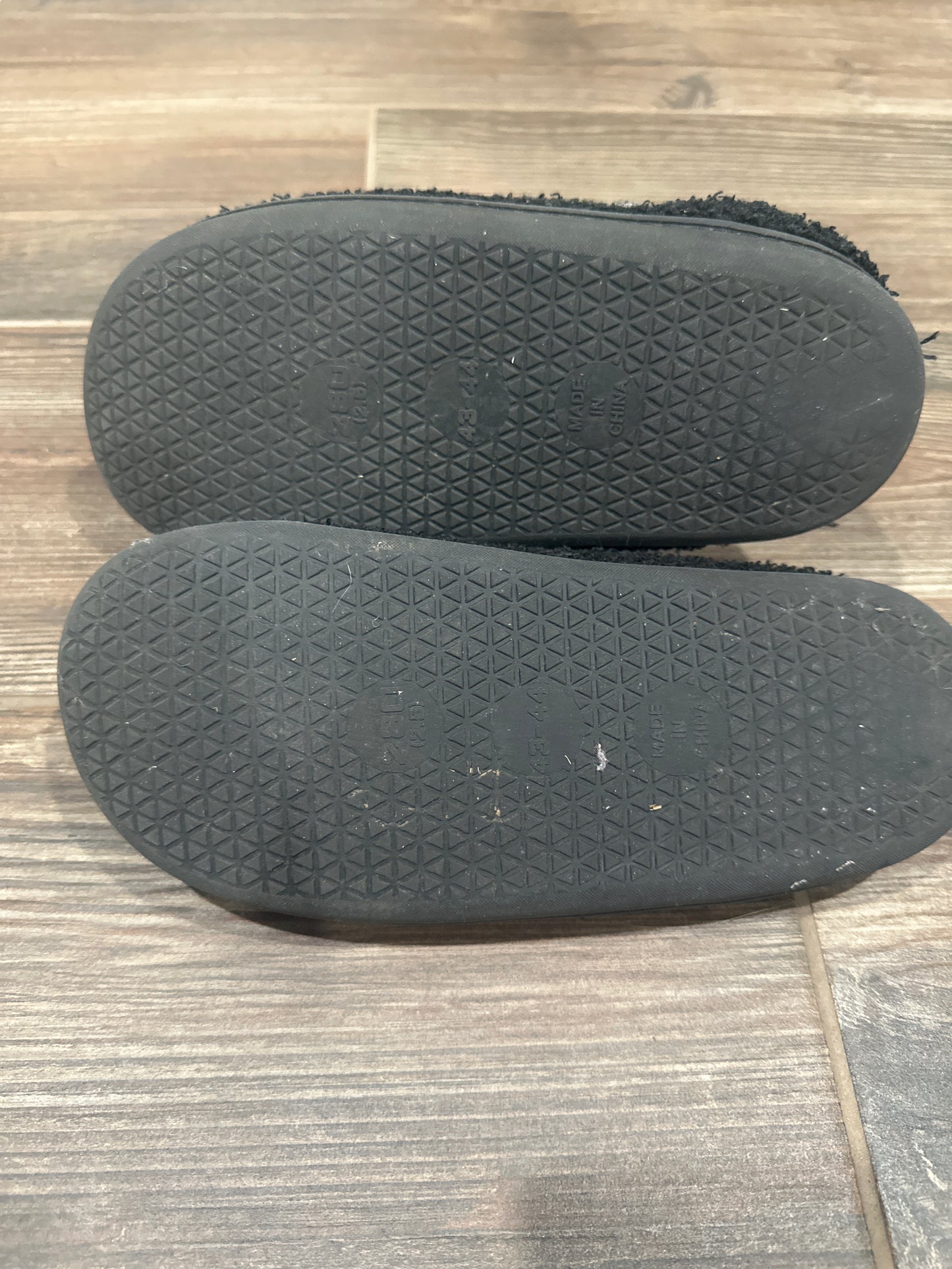 Women’s Size 9 Slippers - Good Used Condition