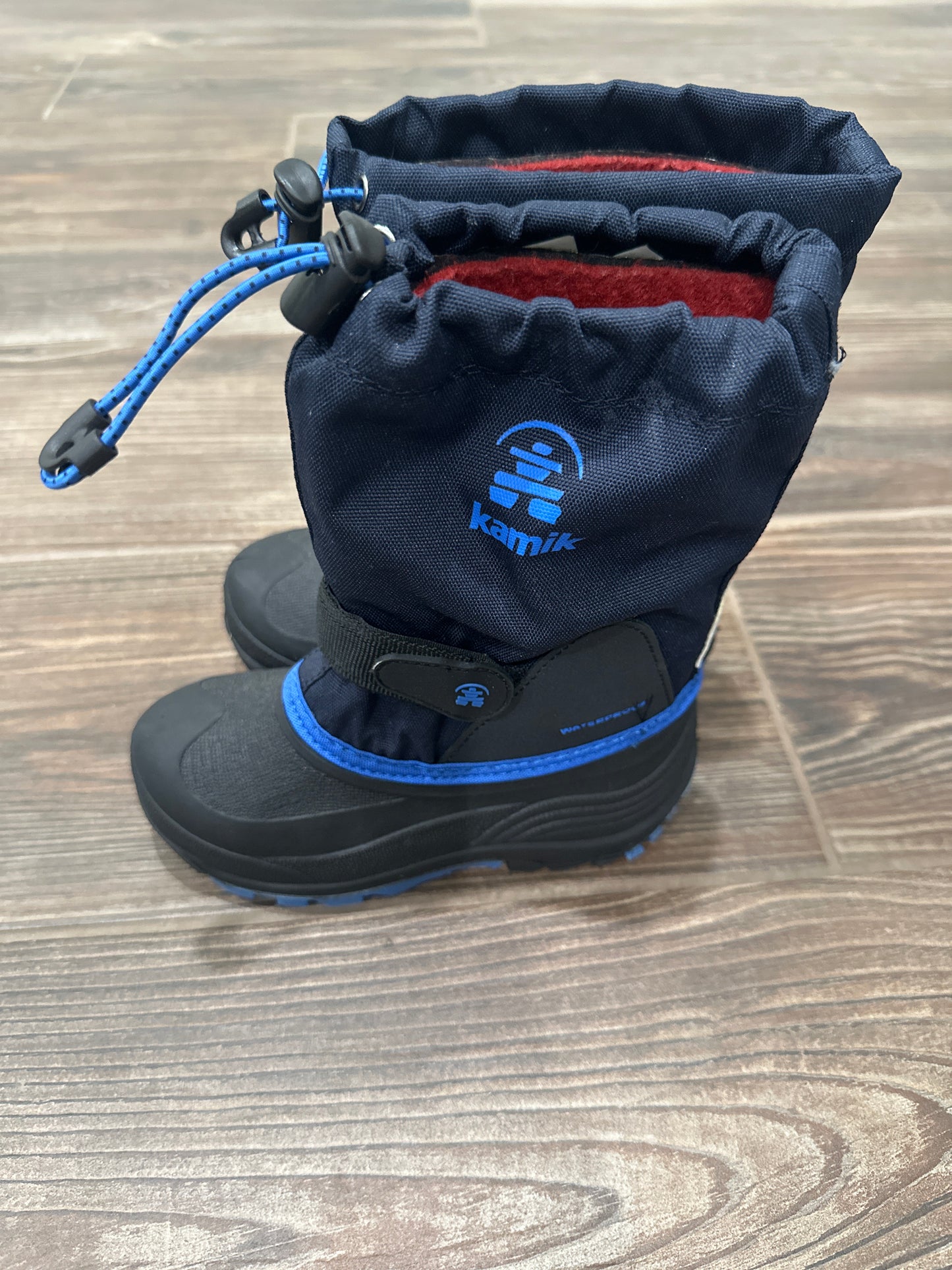 Boys Size 12 Kamik Waterbug Waterproof Snow Boots - Very Good Used Condition