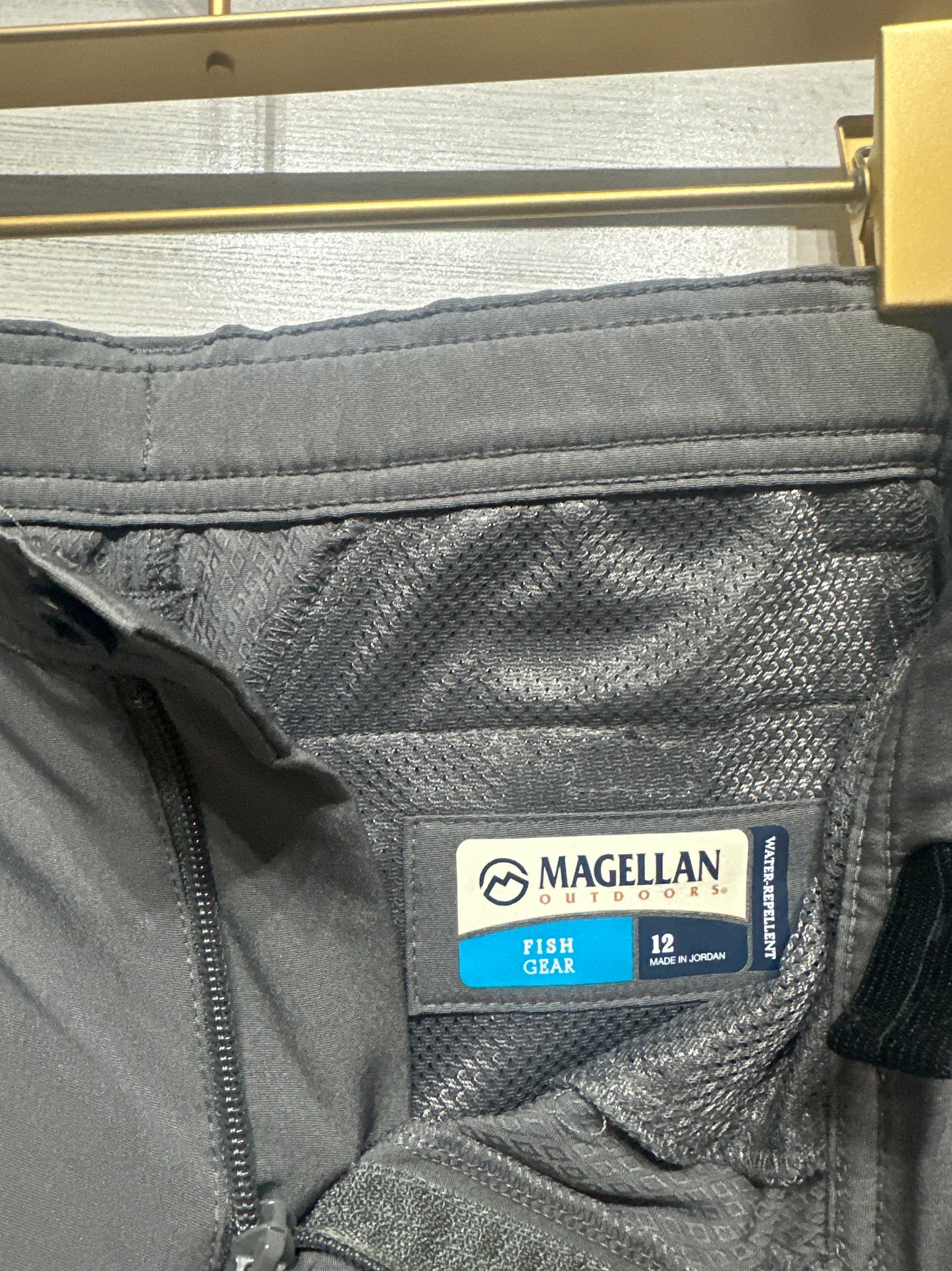 Boys Preowned Size 12 Magellan Fish Gear Grey Drifit Shorts - Very Good Used Condition