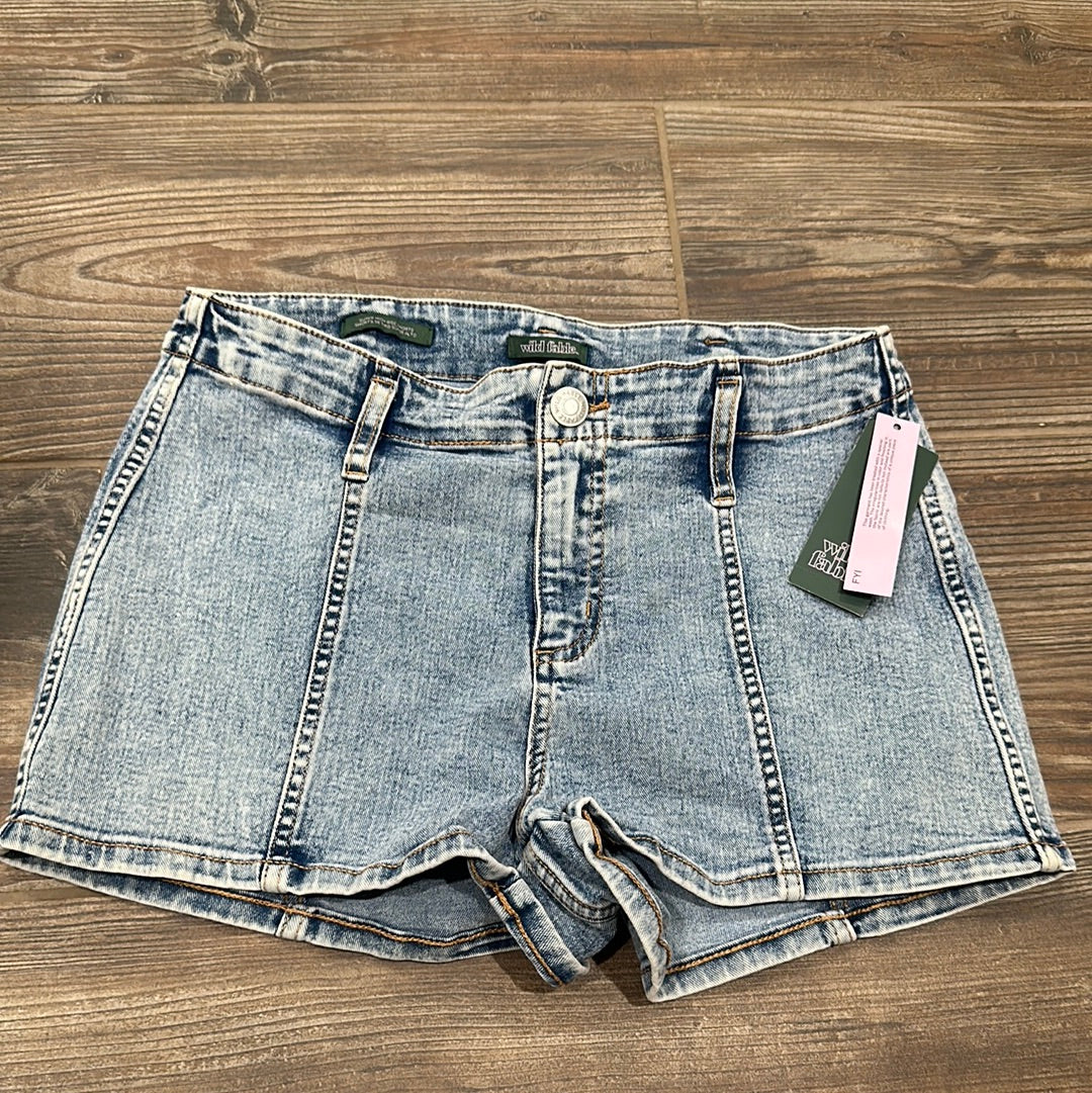 Women's Size 6 Wild Fable Super High Rise Shorts - New With Tags