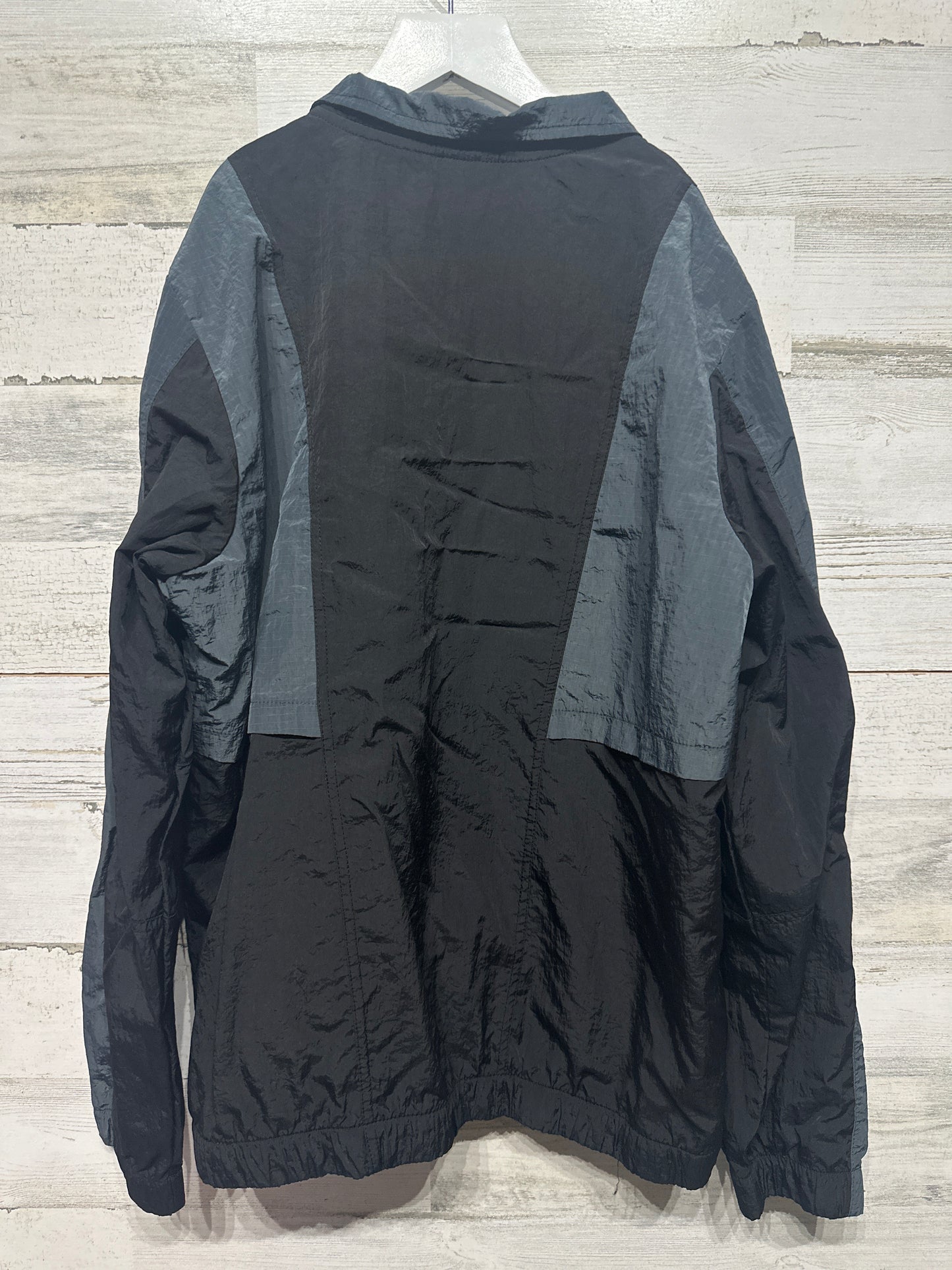 Boys Size 18 XXL Russell Windbreaker Jacket - Good Used Condition