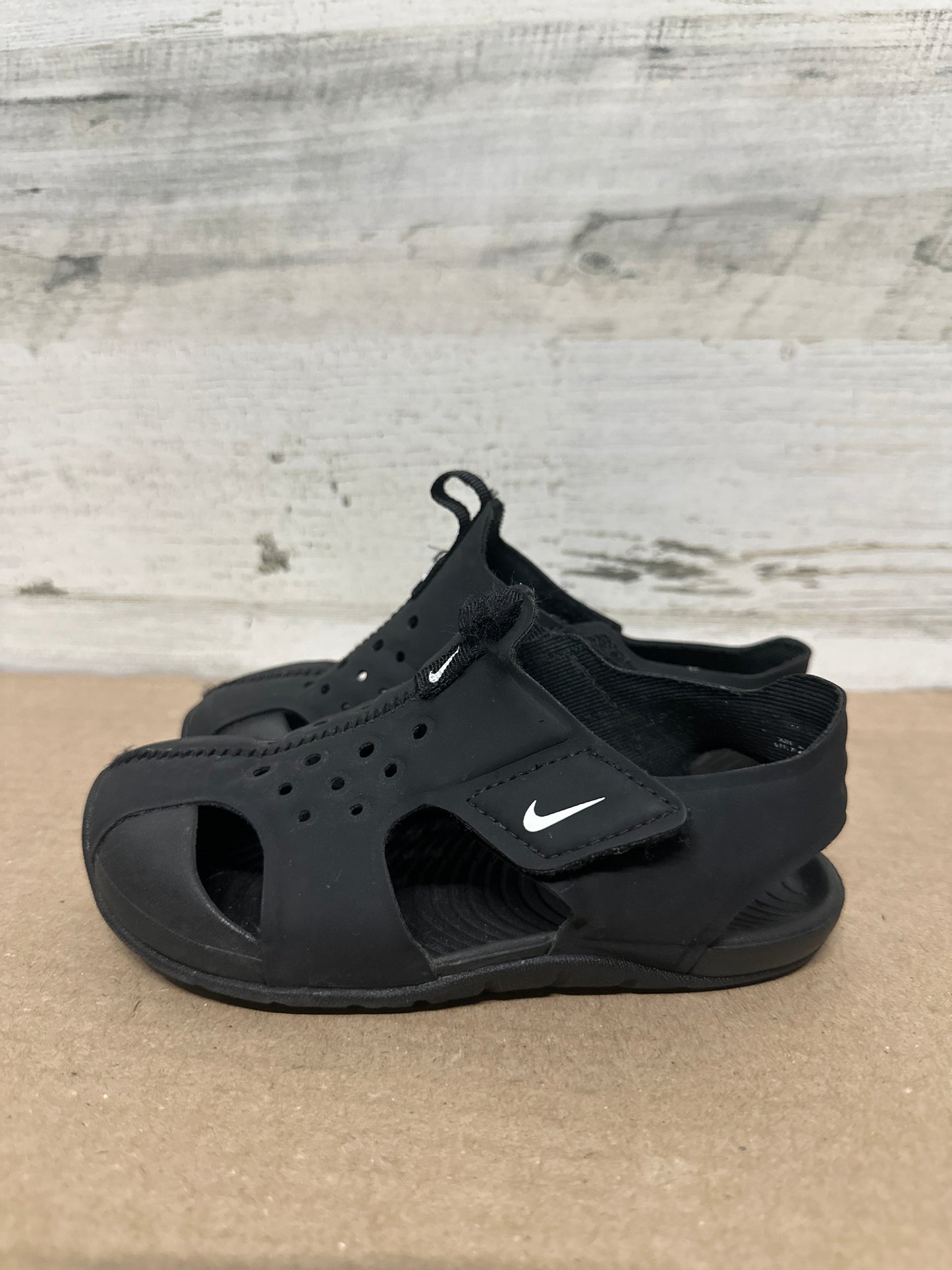 Size 9 (Toddler) Nike Black Sandals - Good Used Condition