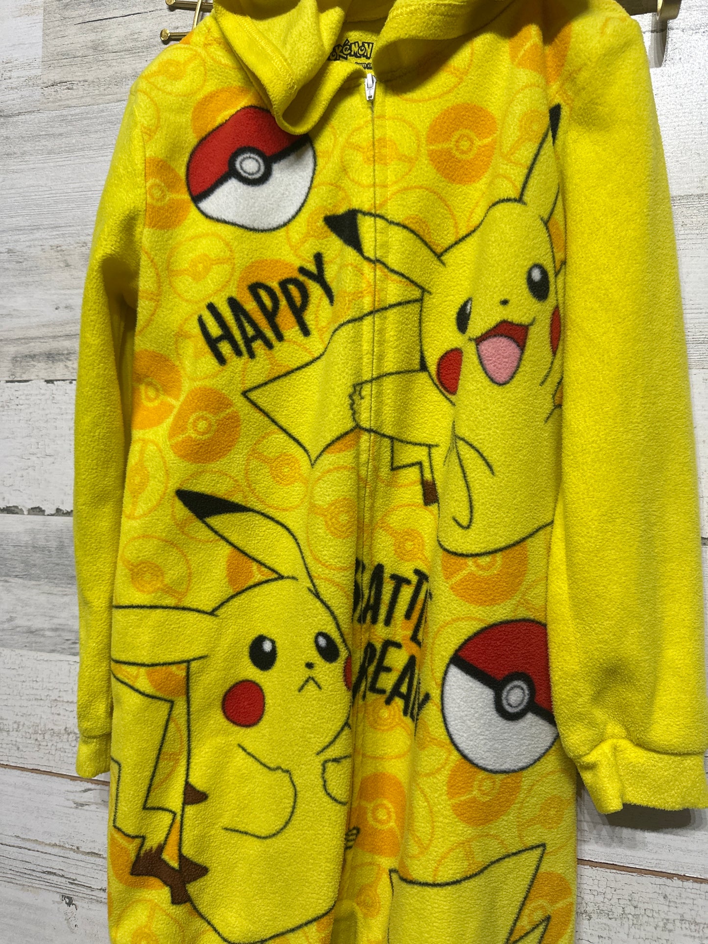 Boys Size 8 Pokémon Pikachu Zip Up one Piece Hooded Pajamas - Good Used Condition