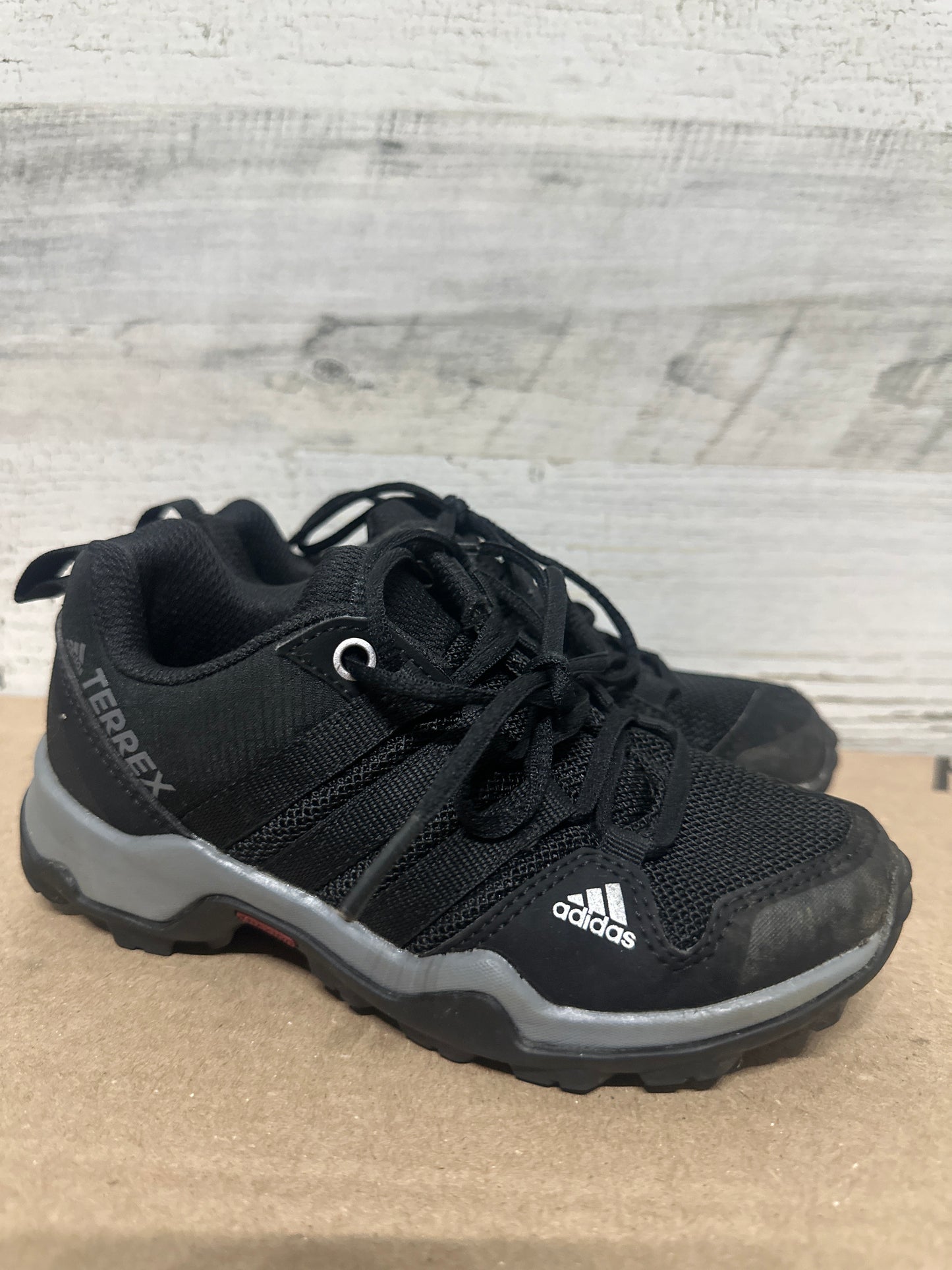 Boys Size 11k (Little Kids) Adidas Terrex Black Shoes - Good Used Condition