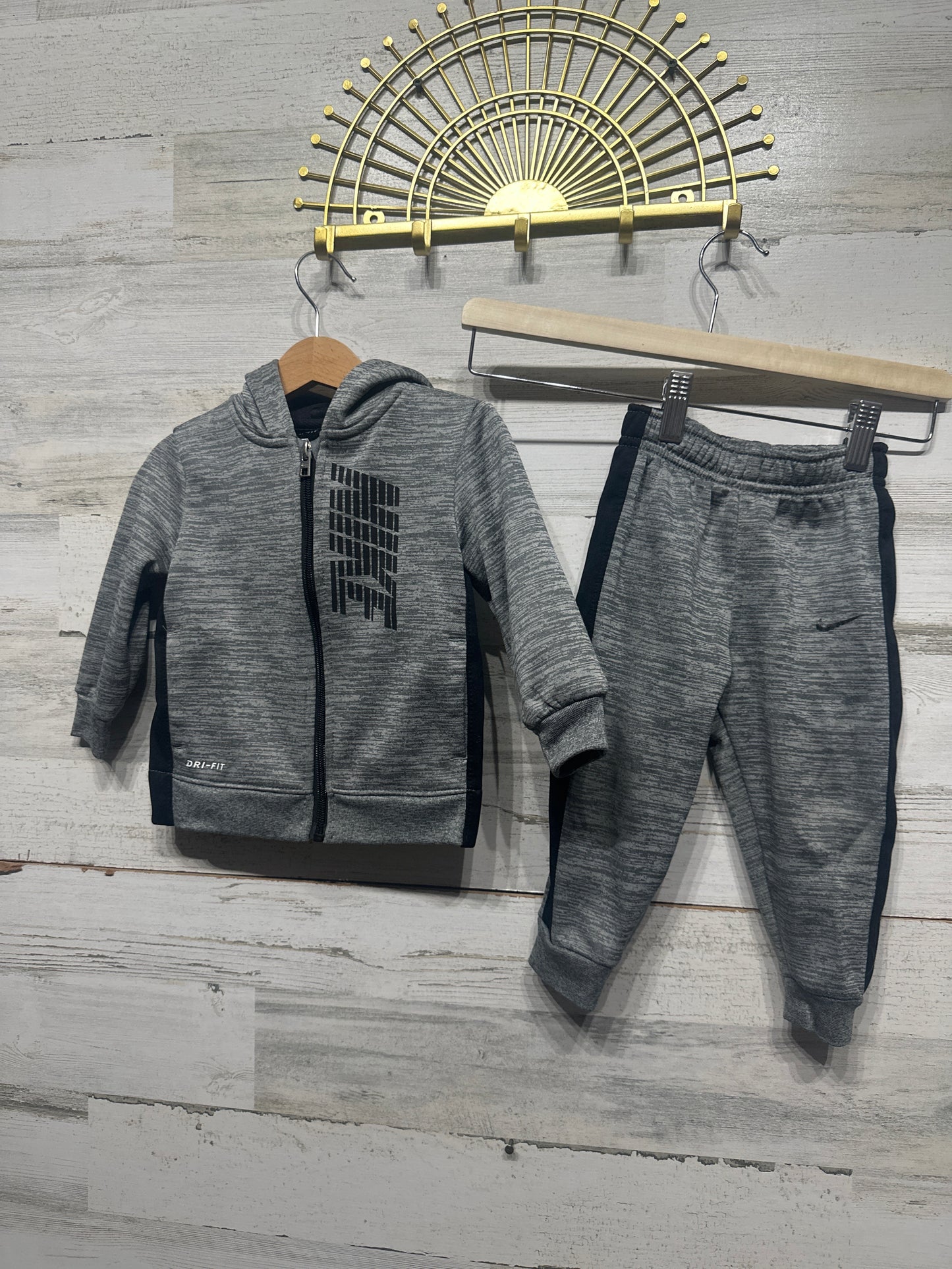 Boys Size 18m Nike Drifit Set - Good Used Condition