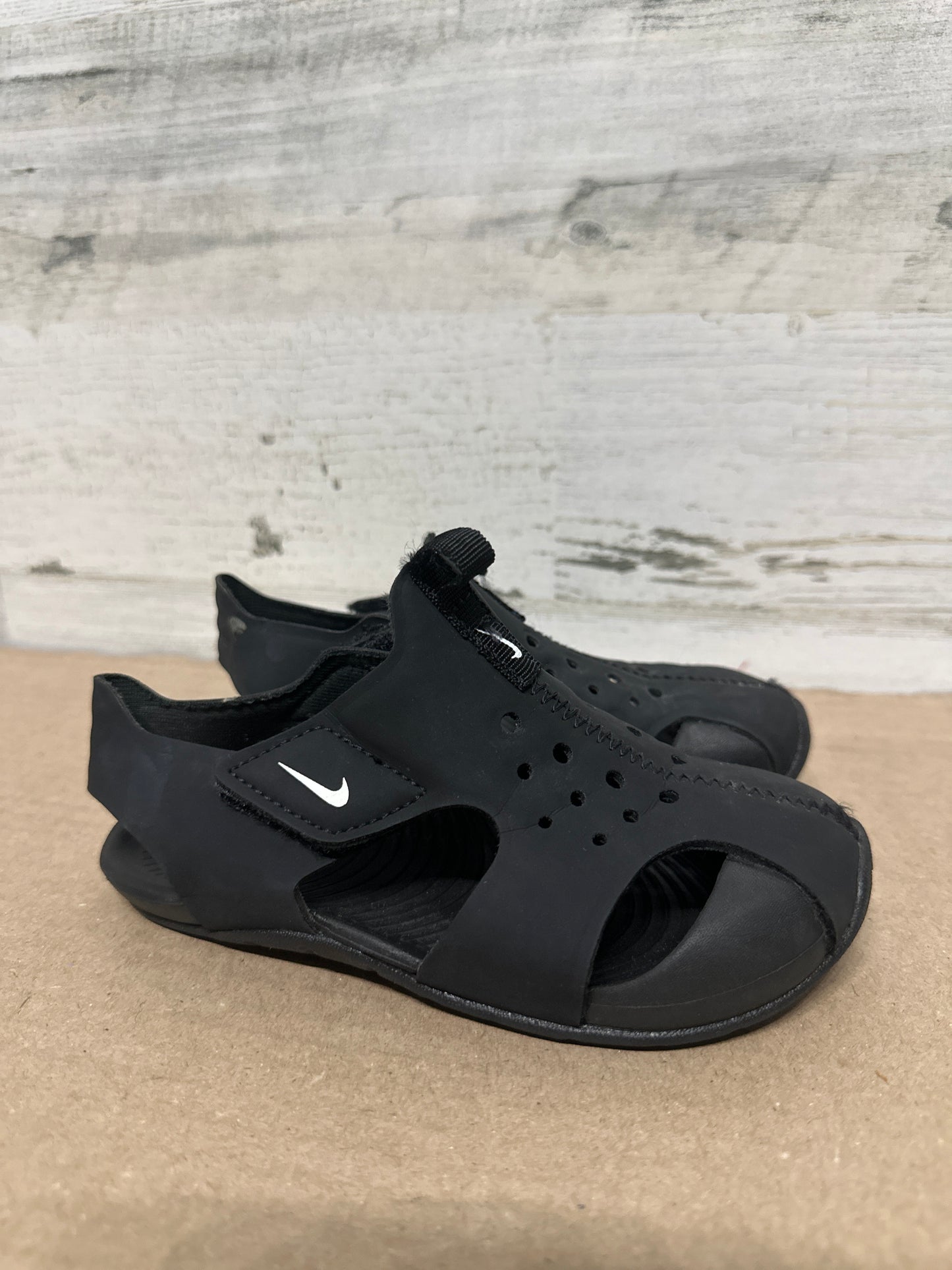 Size 9 (Toddler) Nike Black Sandals - Good Used Condition