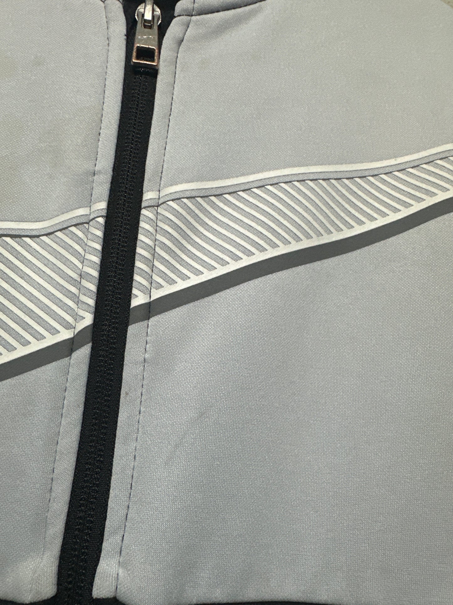 Size 7 (Large) Nike Drifit Hooded Jacket - Play Condition*