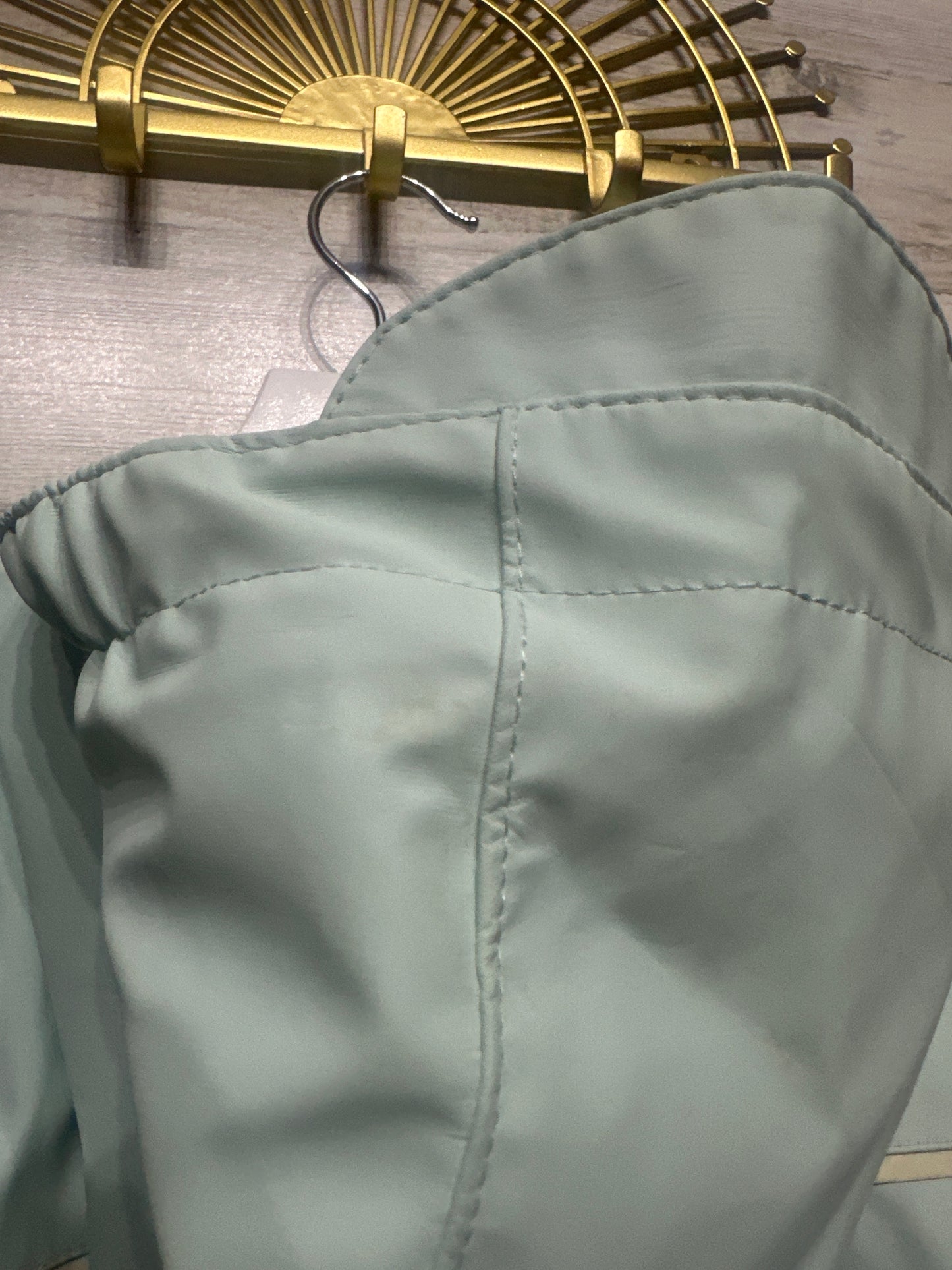 Size Medium Girls Hooded Water Resistant Lightly Lined Rain Jacket - Play Condition*