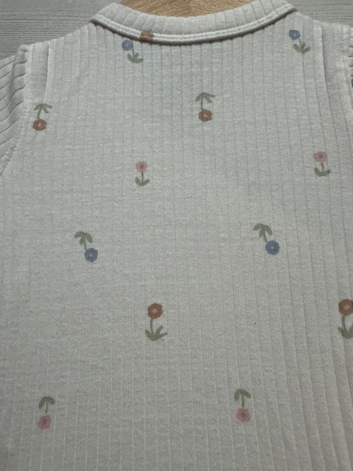 Ribbed Floral Set Carter’s Girls 3m VGUC