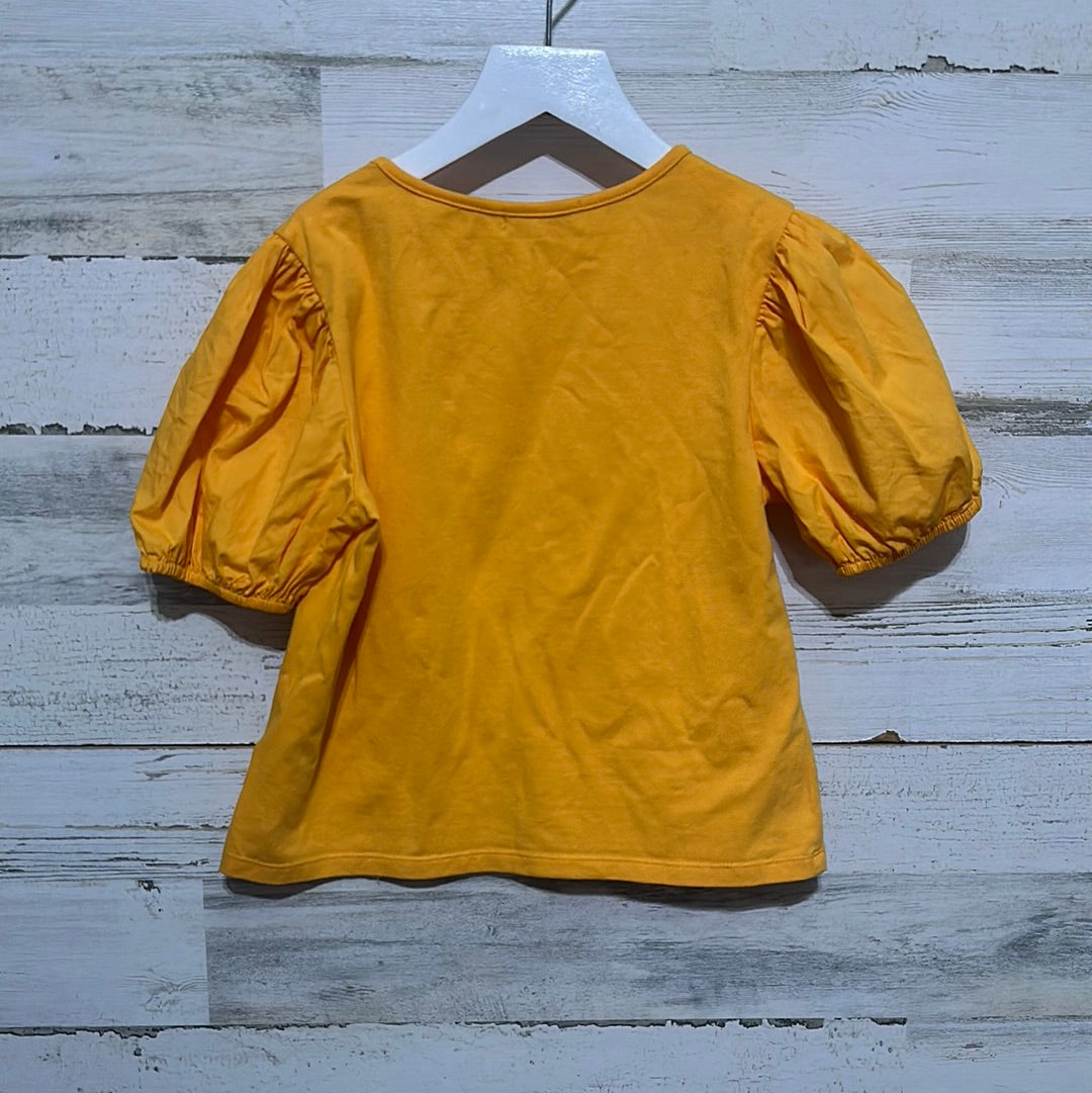 Girls Size Medium GB Girls shirt - play condition
