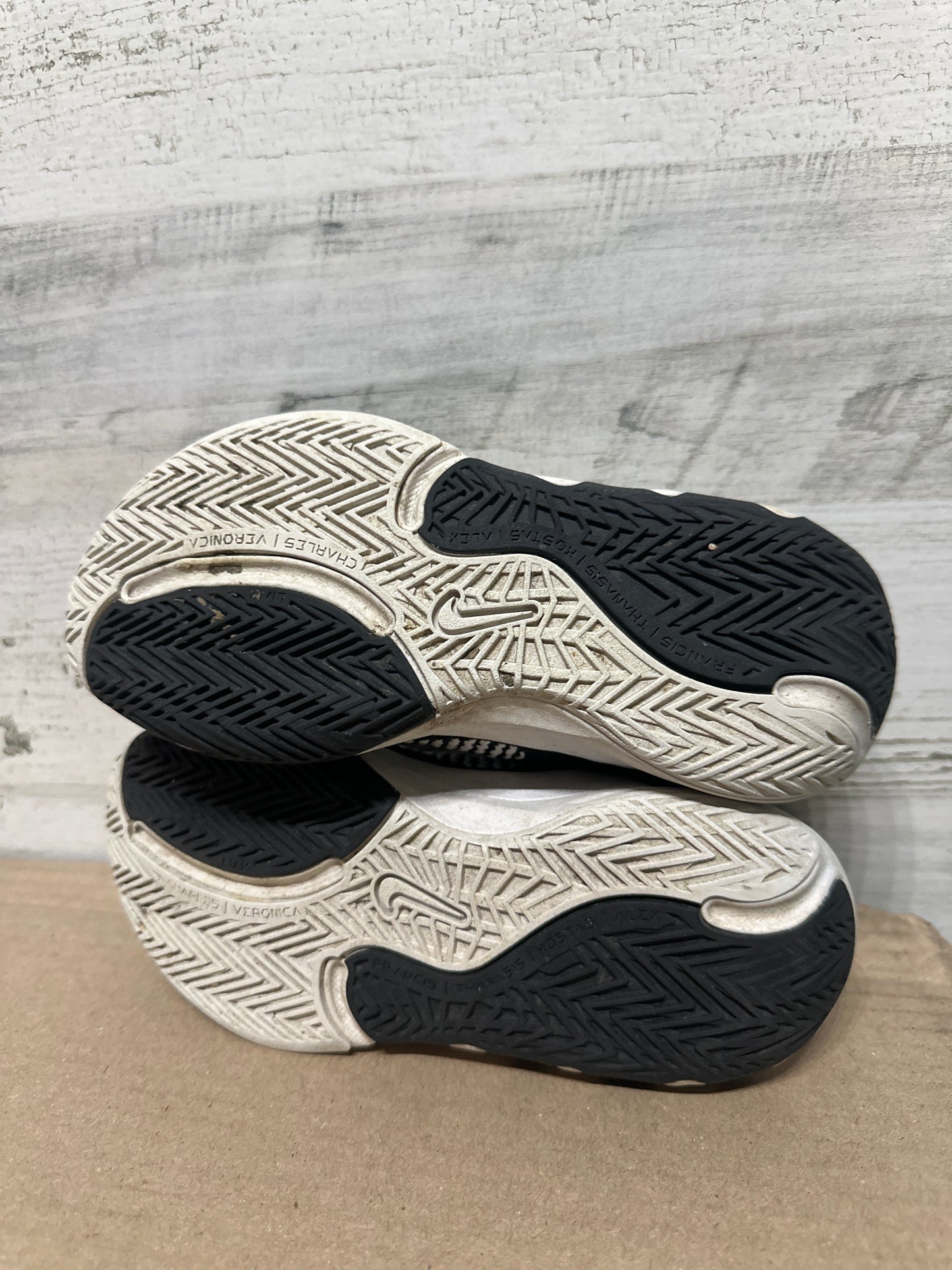 Size 13.5 (Youth) Nike Giannis Immortality Velcro Shoes - Good Used Condition*