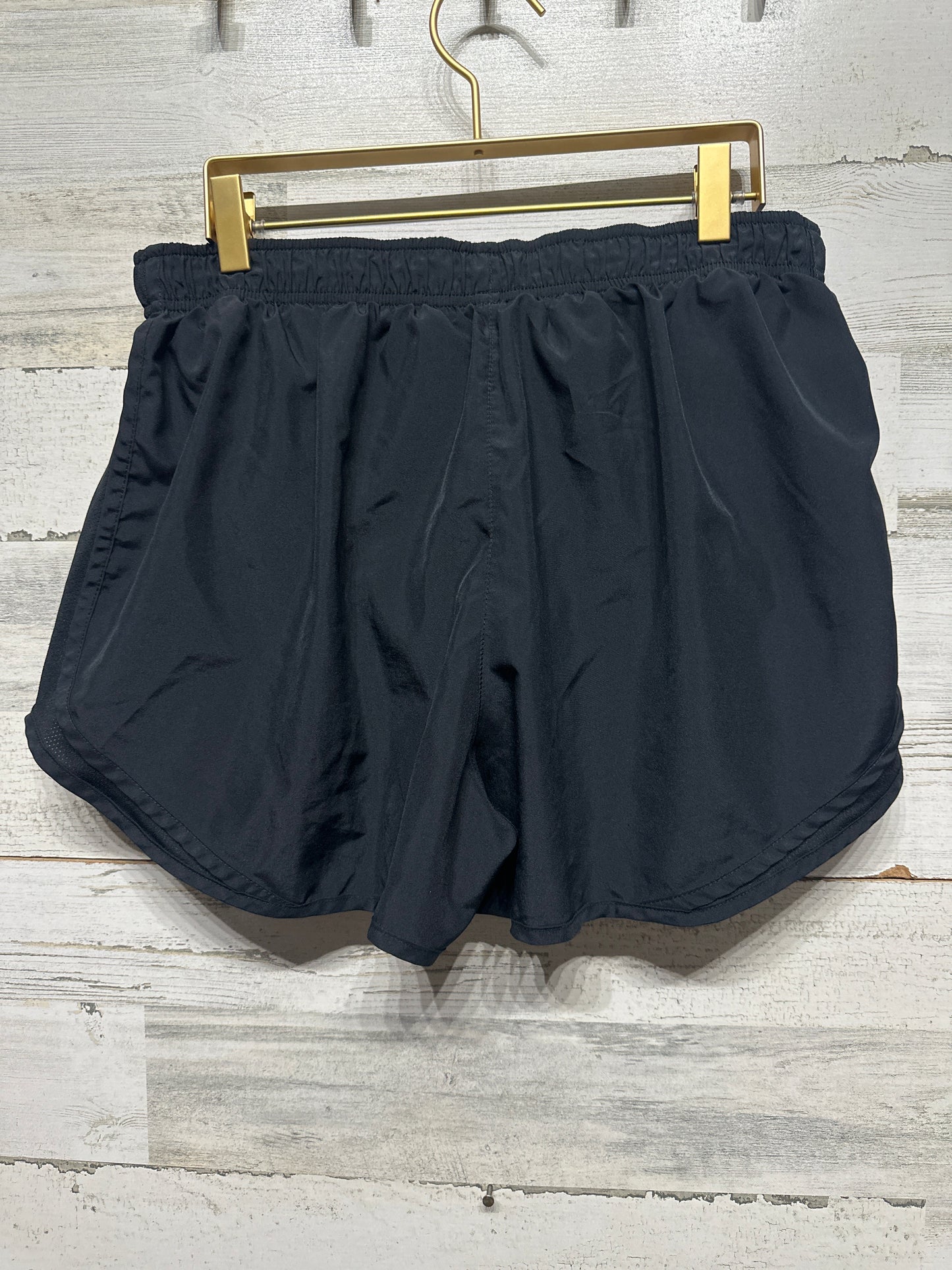 Women’s Size XL Nike Drifit Black Lined Athletic Shorts - Very Good Used Condition