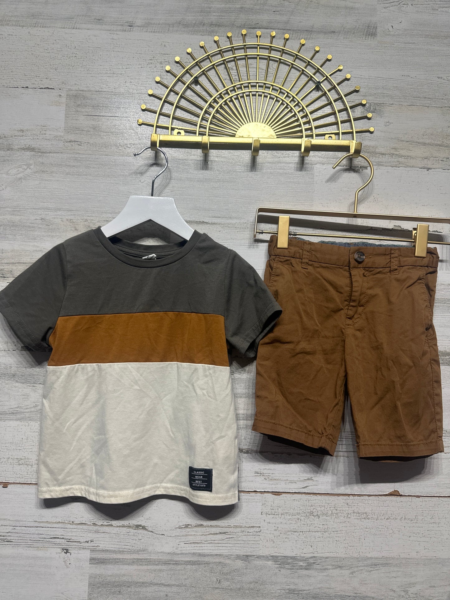 Size 4t Short Sleeve/Shorts Clothing Lot (4 Pieces) - Very Good Used Condition