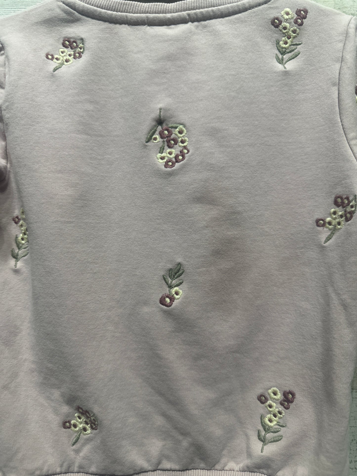 Girls Size 2-3 Name It Embroidered Floral Sweatshirt - Very Good Used Condition