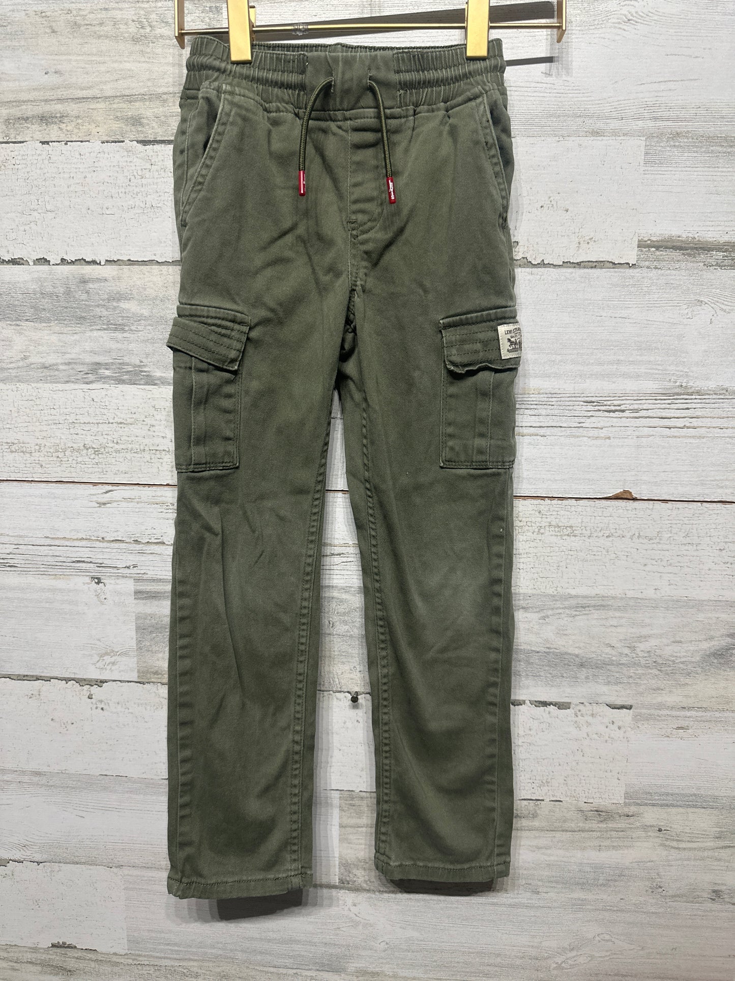 Boys Size 7 Levi’s Cargo Pants - Good Used Condition*