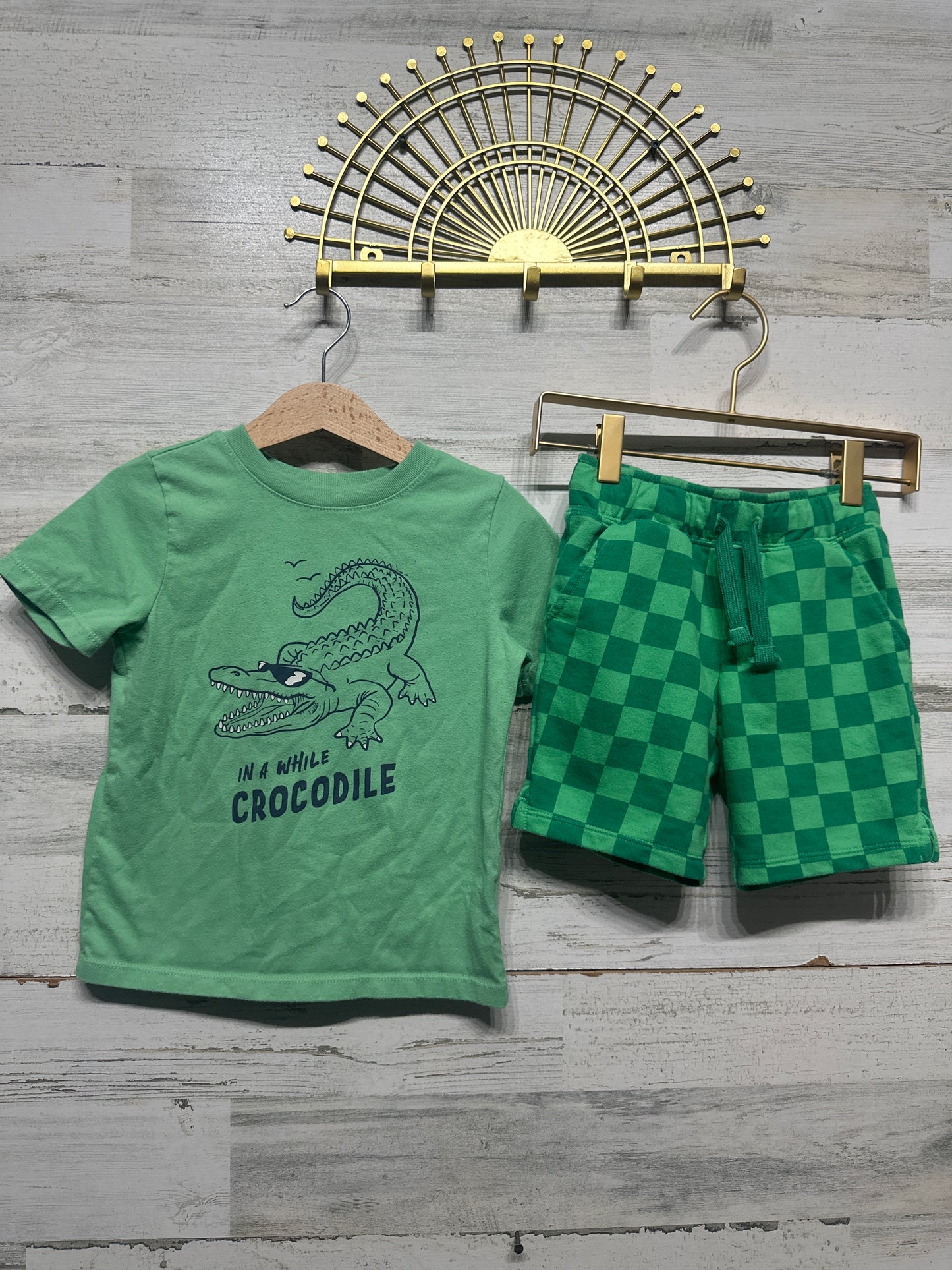 Size 4t Shorts/Short Sleeve Clothing Lot (3 Pieces)  - Good Used Condition
