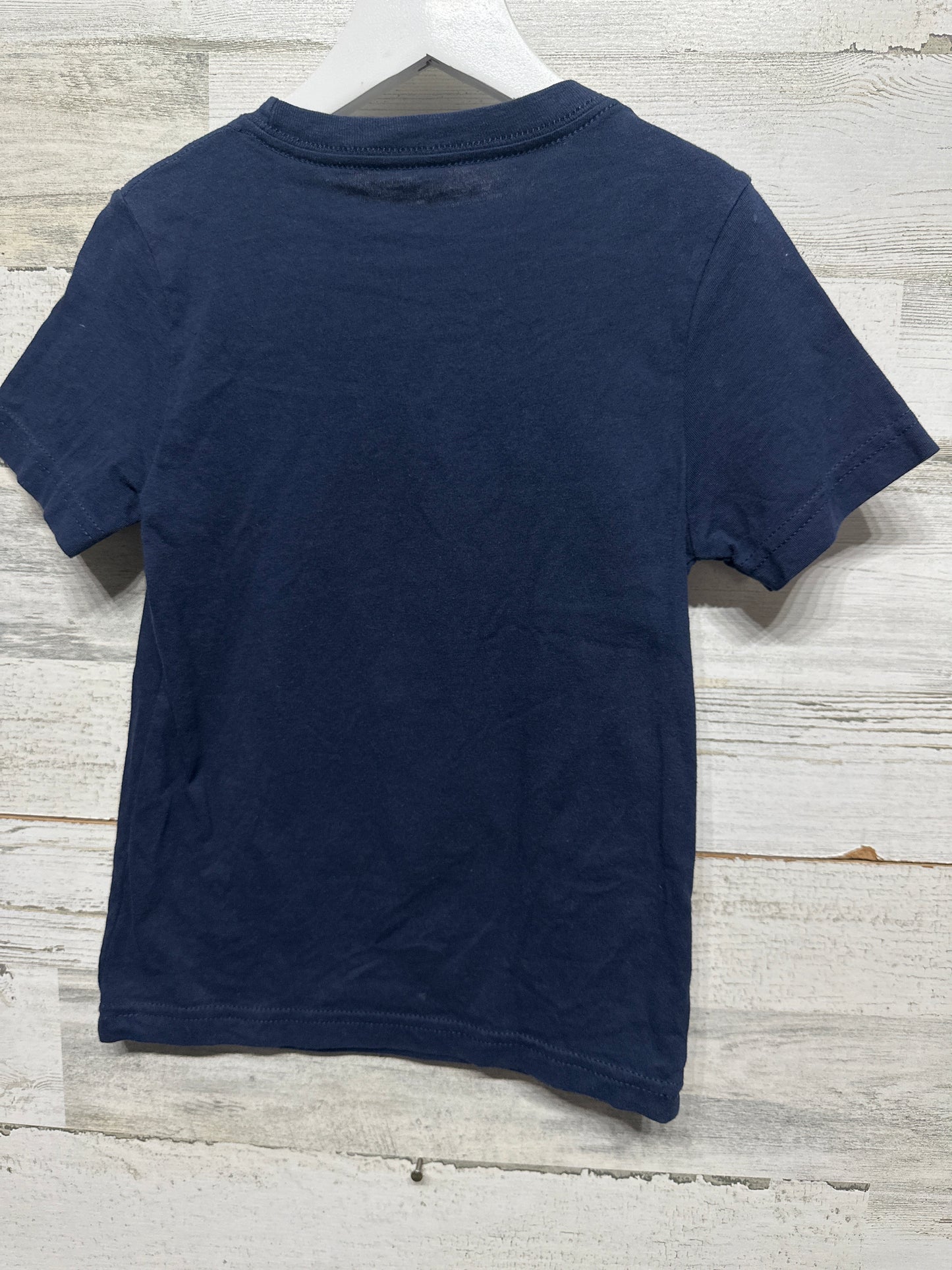 Boys Size 5 Small Quicksilver T-Shirt - Very Good Used Condition