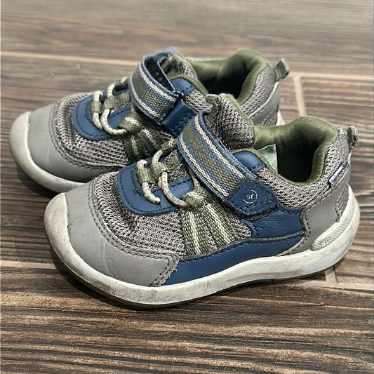 Boys Size 5 wide toddler Stride Rite grey/blue/green shoes - play condition
