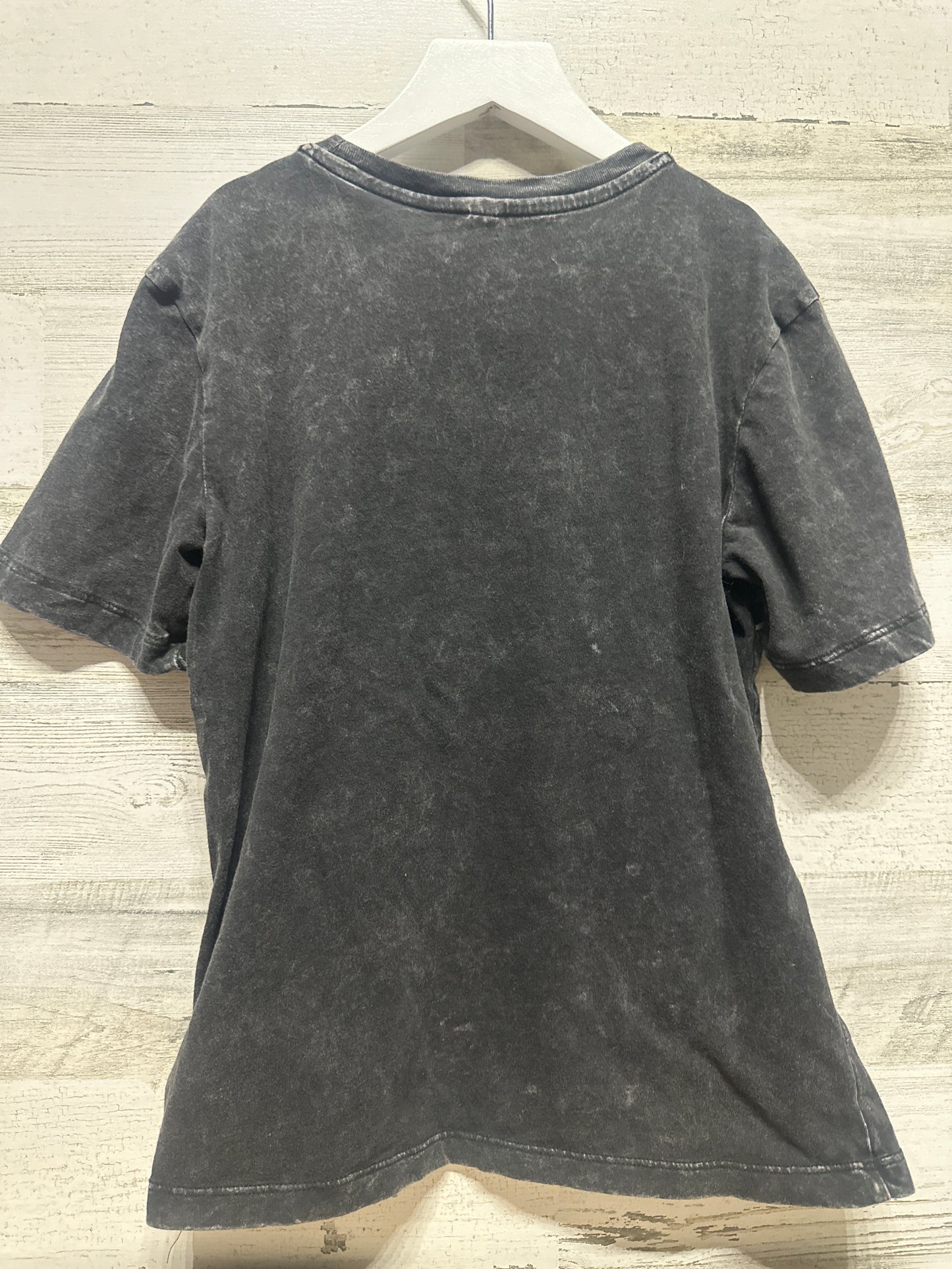 Size 8 (Medium) Pink Floyd Band Tee - Very Good Used Condition