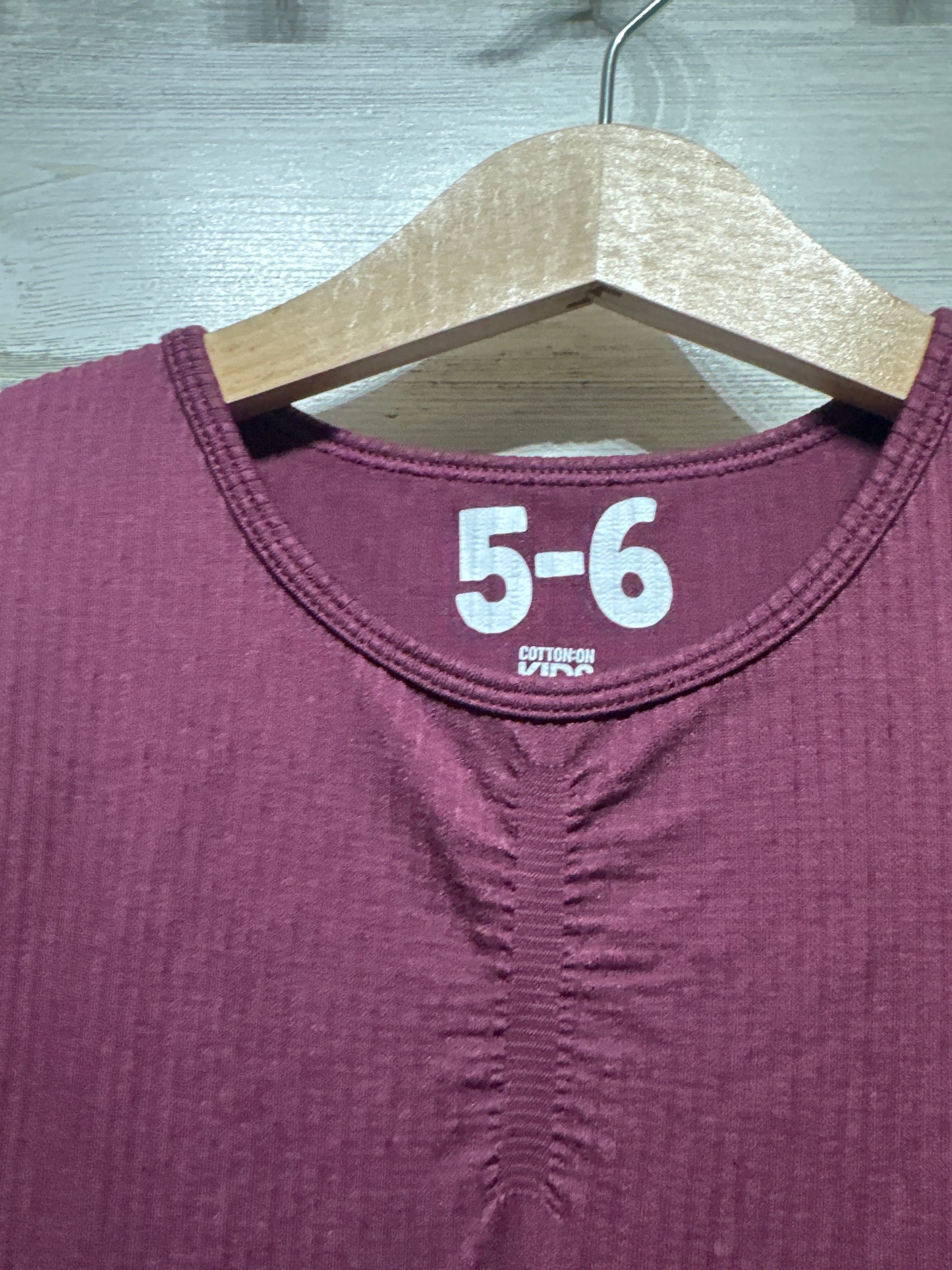 Size 5-6 Cotton On Kids Ribbed Active Top - Very Good Used Condition