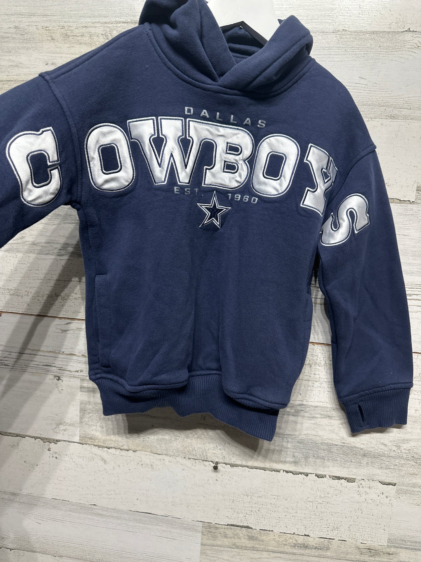 Youth Size 5/6 NFL Dallas Cowboys Embroidered Hoodie - Very Good Used Condition