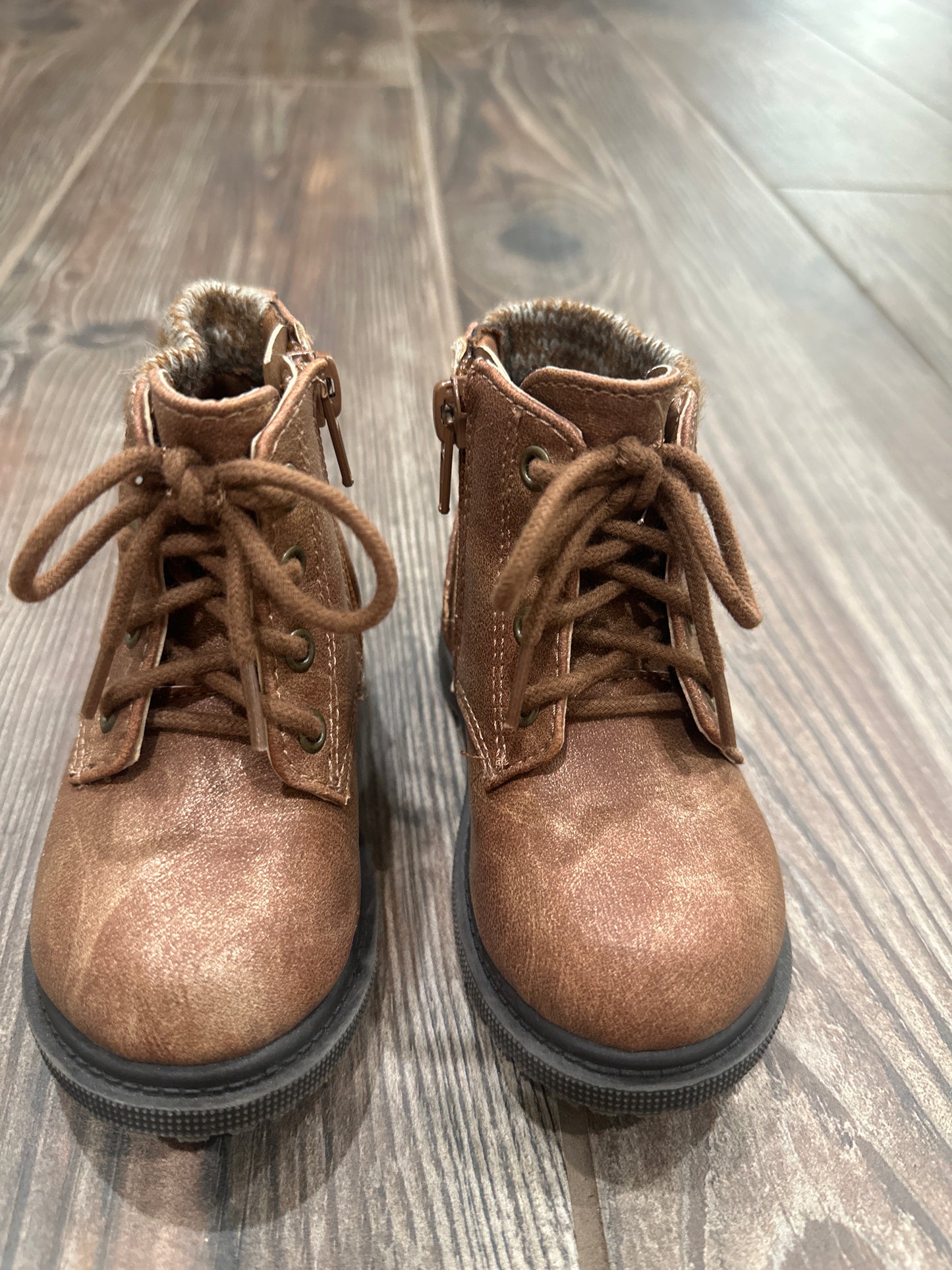 Girls Size 5 Toddler Wonder Nation Brown Boots - Good Used Condition