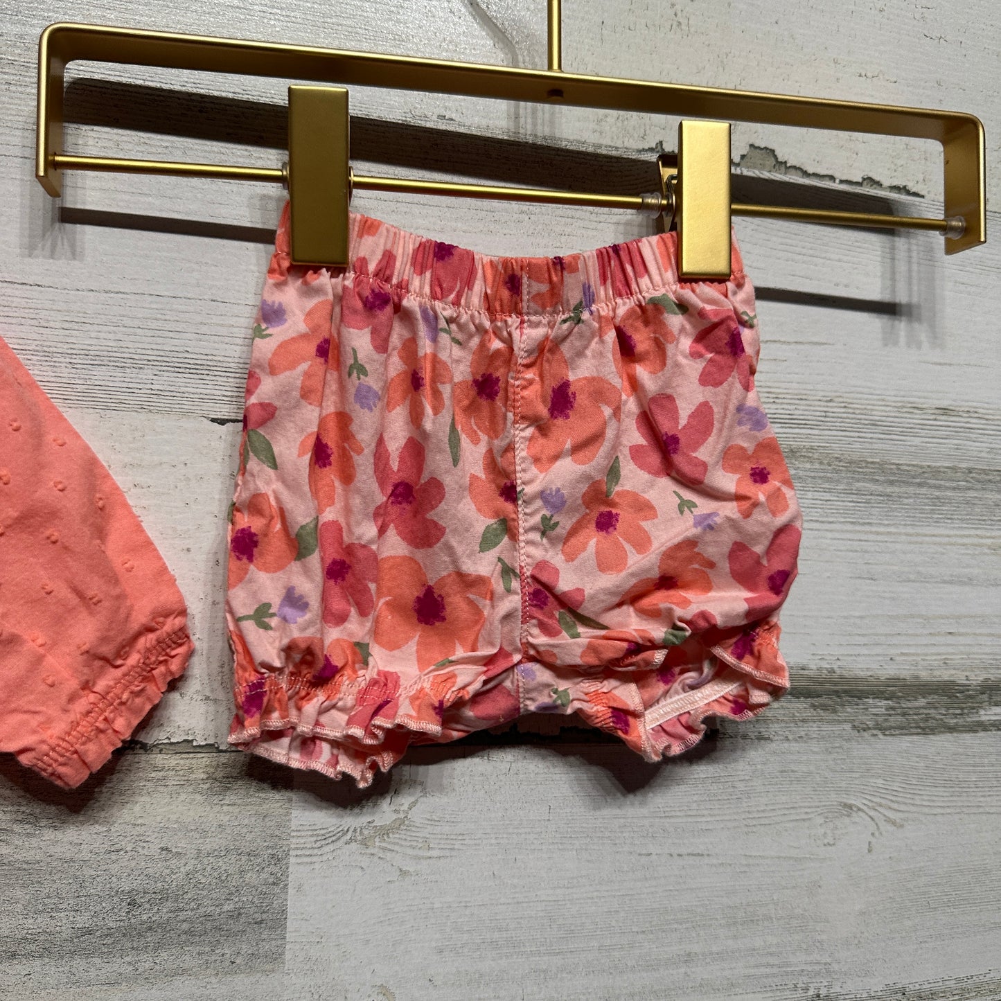 Girls Size Newborn Carter's Coral Swiss Dot Set (2 Pieces) - Good Used Condition