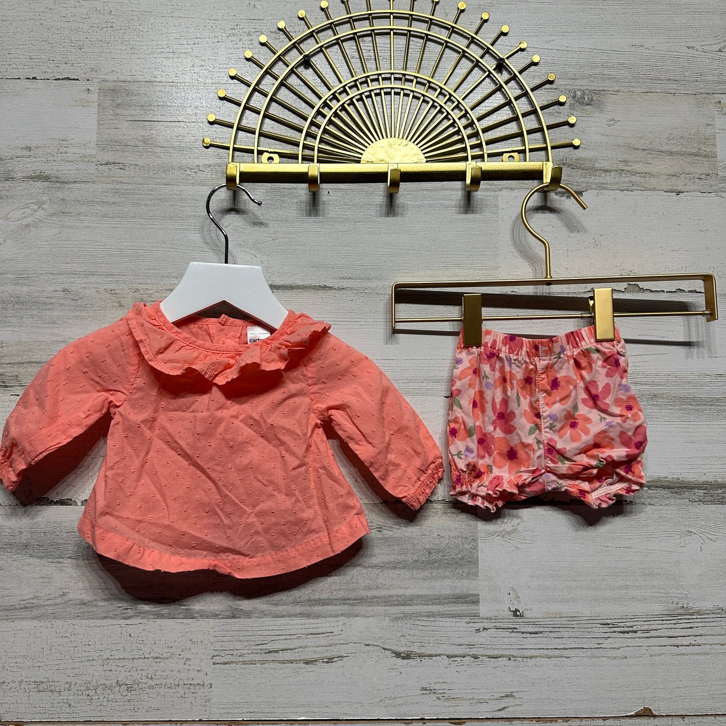 Girls Size Newborn Carter's Coral Swiss Dot Set (2 Pieces) - Good Used Condition