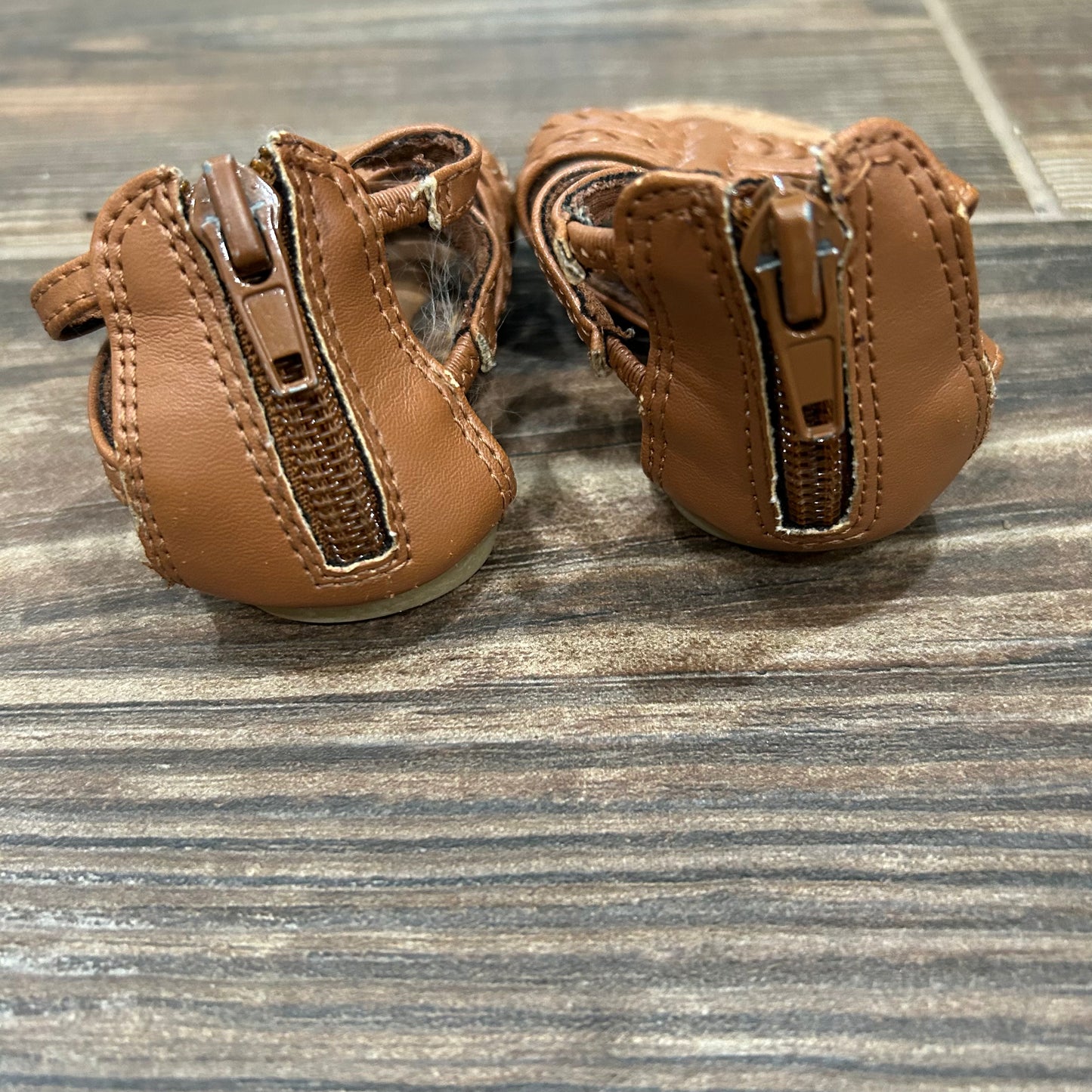 Size 3 (Infant) Wonder Nation Brown Sandals - Good Used Condition