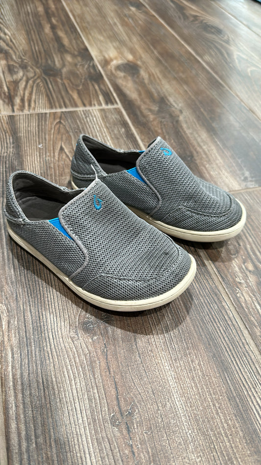 Boys Size 11 Toddler Olukai Grey Slip On Shoes - Play Condition