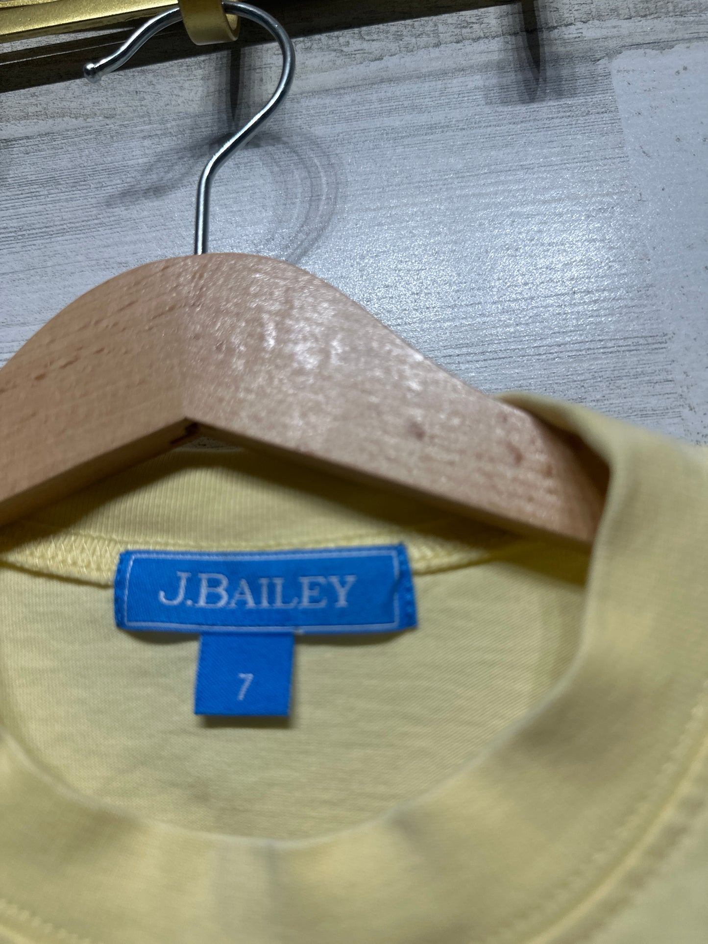 Size 7 J. Bailey Yellow Bobber Shirt - Play Condition*