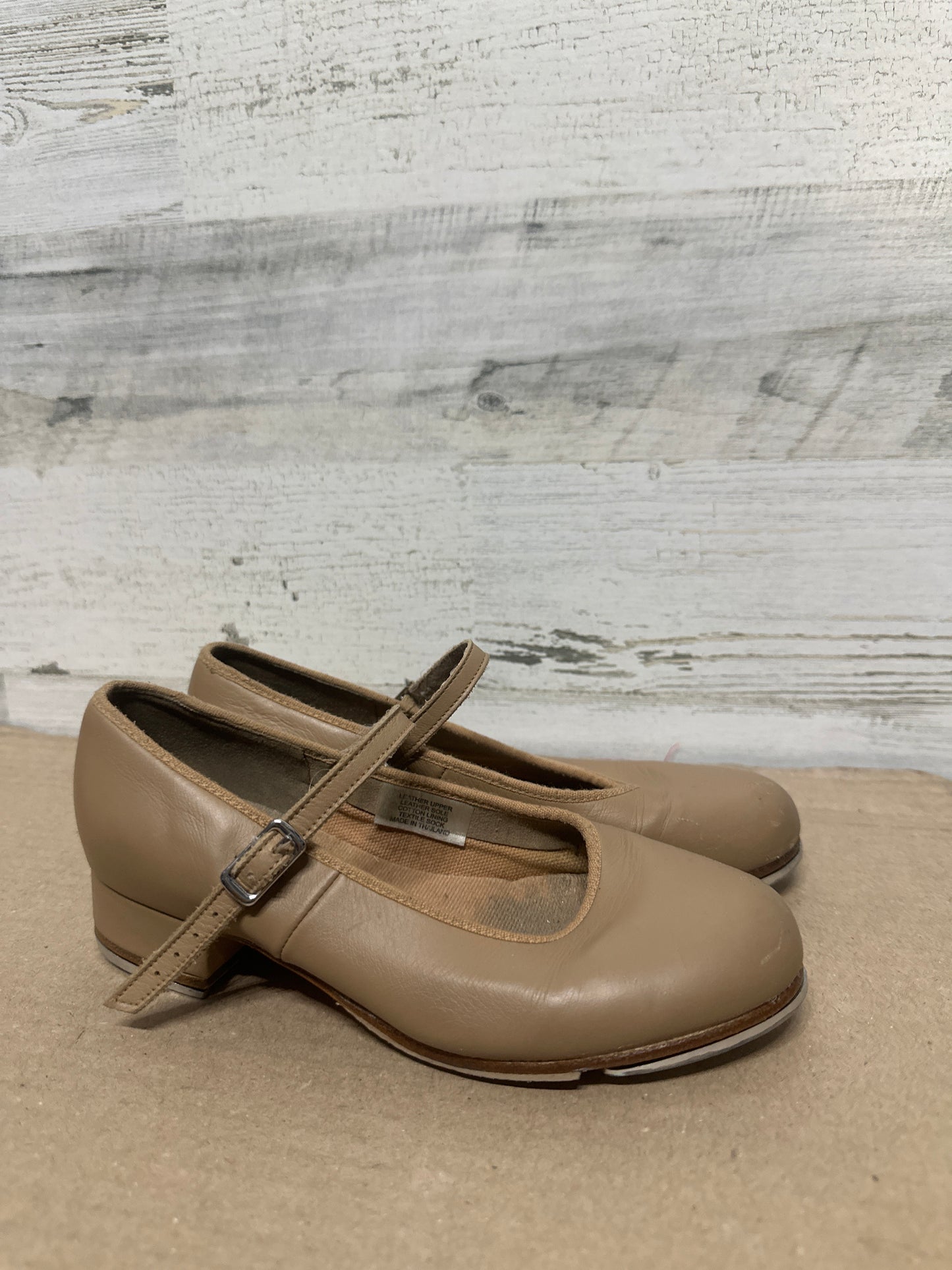 Size 1.5 (Youth) Bloch Tan Techno Tap Shoes - Good Used Condition*