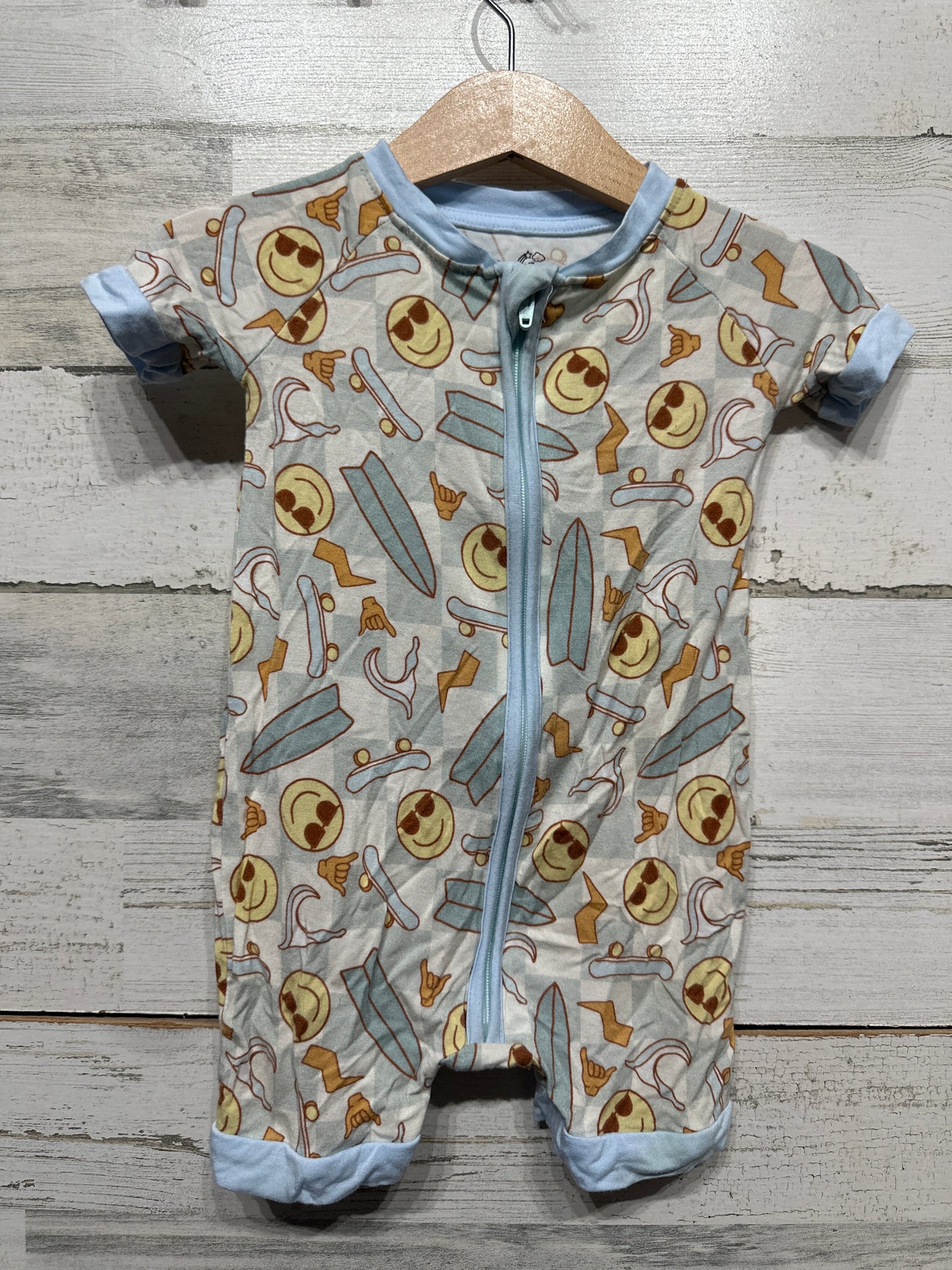 Boys Preowned Size 6-12m Dreamy Zzz Bamboo Romper - Good Used Condition