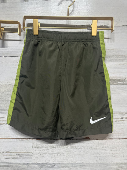 Size 6 (Fit Like 5/6) Nike Boys Drifit Shorts Lot (3 Pieces) - Very Good Used Condition