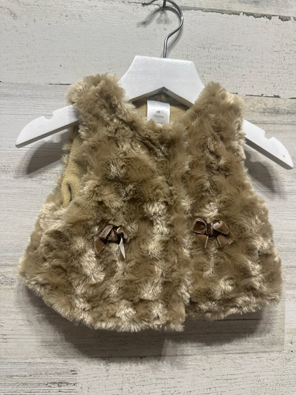 Girls Preowned Size 6m Vitamin Baby Faux Fur Vest - Good Used Condition