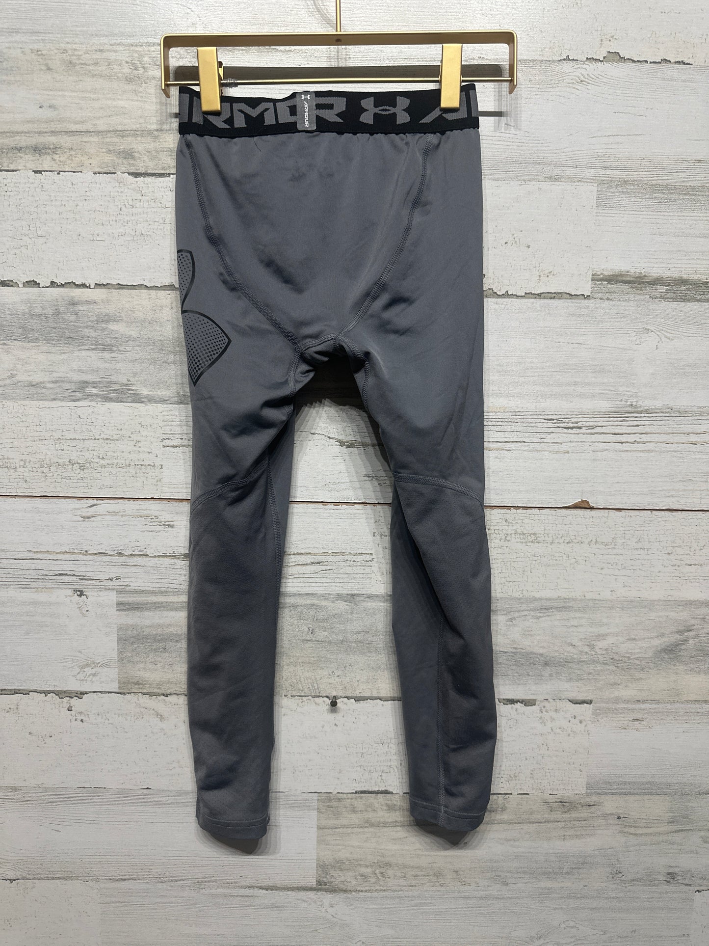 Boys Size Small ( 8 ) Fitted Under Armour Leggings - Good Used Condition
