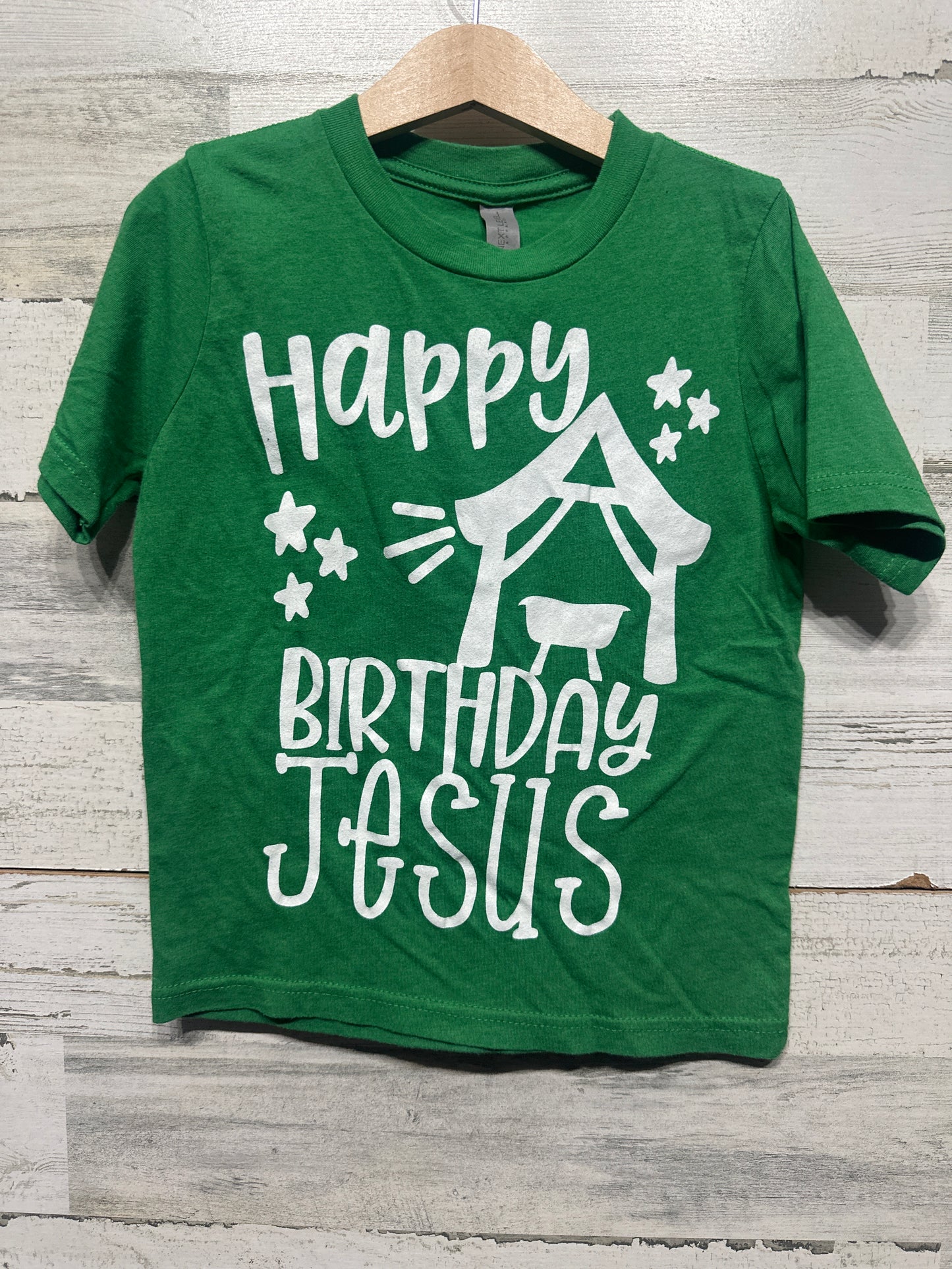 Preowned Size 4-5 XS Next Level Youth Happy Birthday Jesus Green T-Shirt - Very Good Used Condition