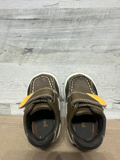 Size 4.5 WW (Extra Wide) Toddler Perfection By Jumping Jacks Shoes - Very Good Used Condition