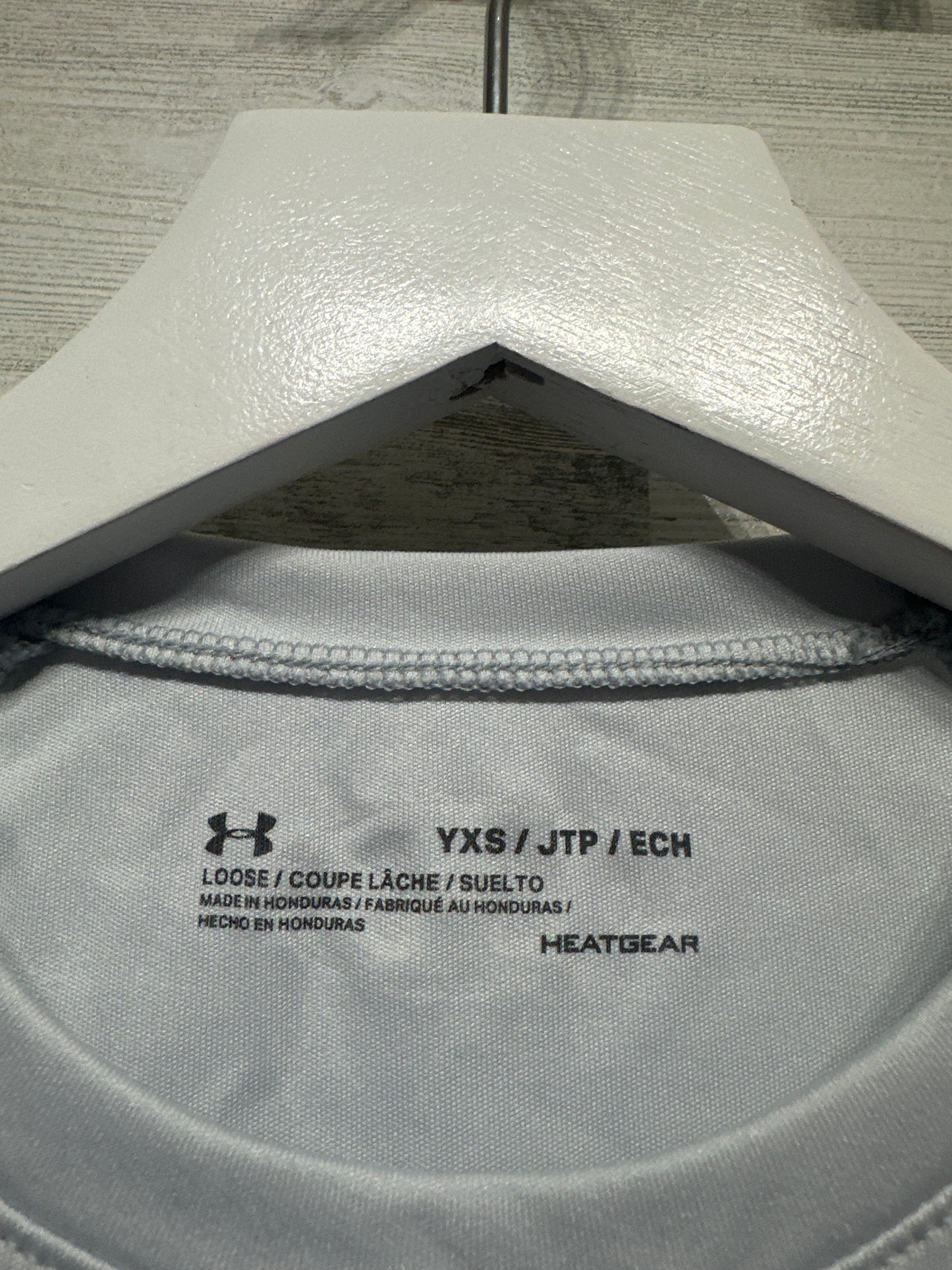 Under Armour Shirt Boys XS Play Condition*