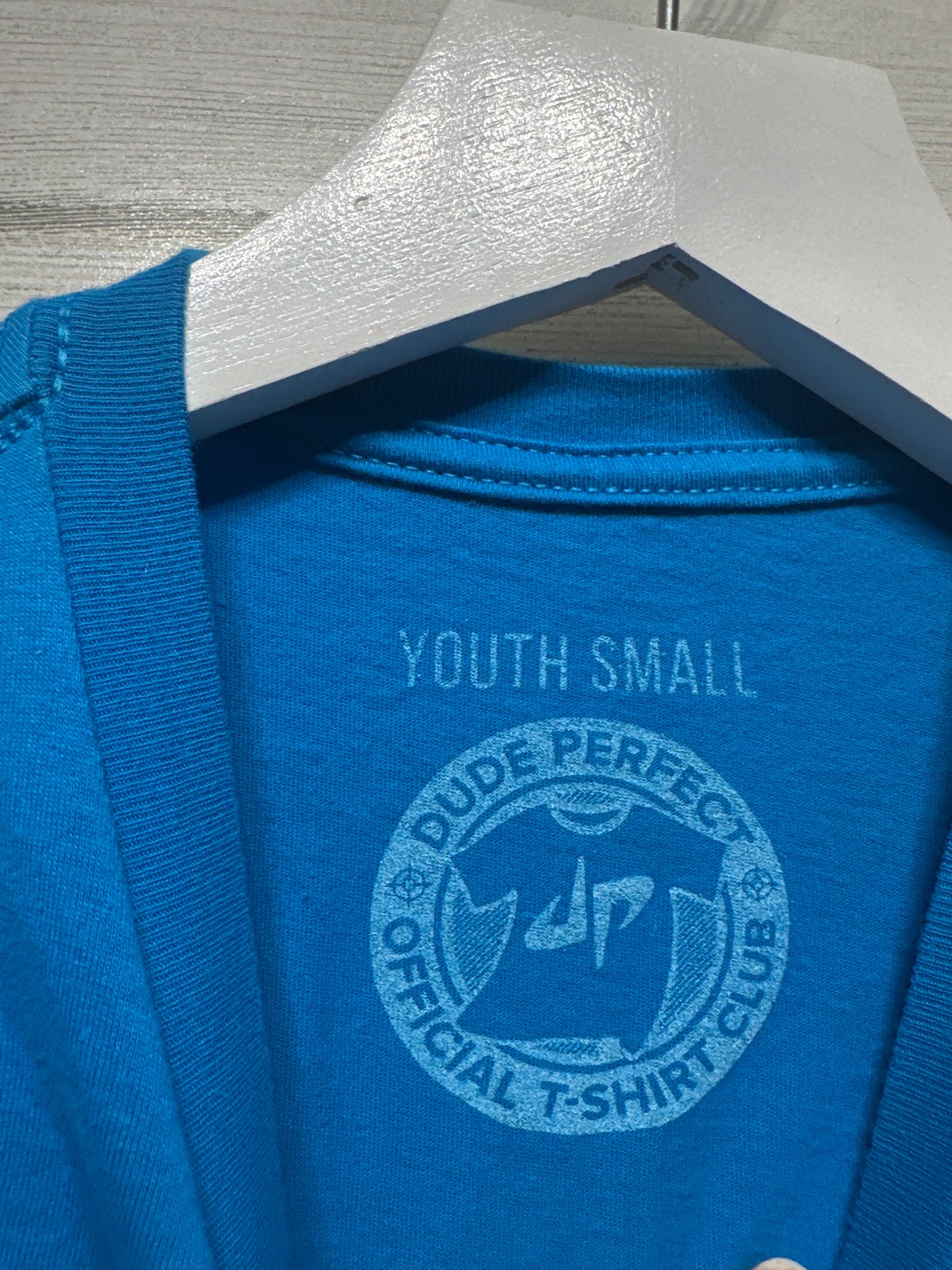 Boys Size Small (6-7) Dude Perfect Blue TShirt - Very Good Used Condition