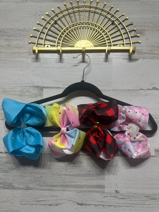 Lot of 4 Large Hair Bows on Alligator Clips- Good Used Condition