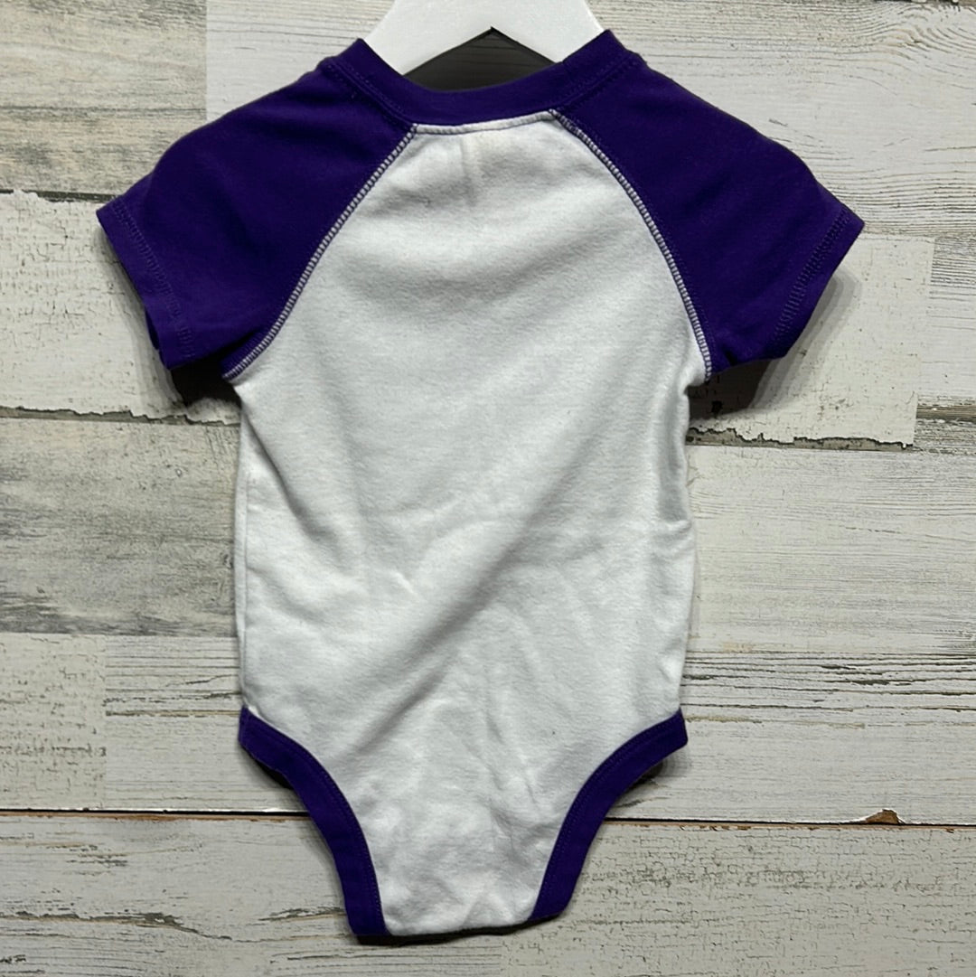 Boys Size 12m Kavio PNG Indian Purple/White Bodysuit- Good Used Condition