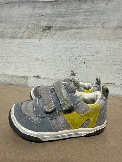 Size 5W (Wide) Toddler Stride Rite Shoes - Good Used Condition*