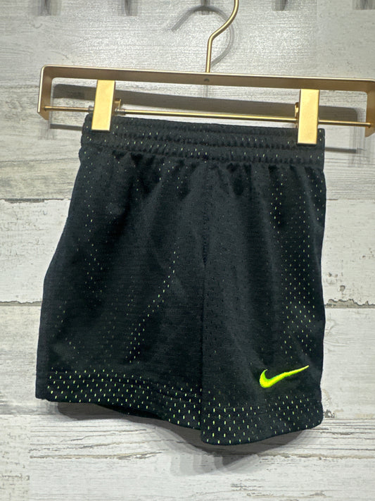 Boys Size 3t (Fits 2-3 yrs) Nike Athletic Shorts - Very Good Used Condition